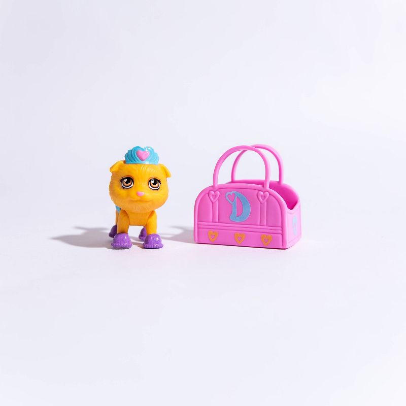 Love, Diana Fashion Fabulous! Surprise Collectible Pet