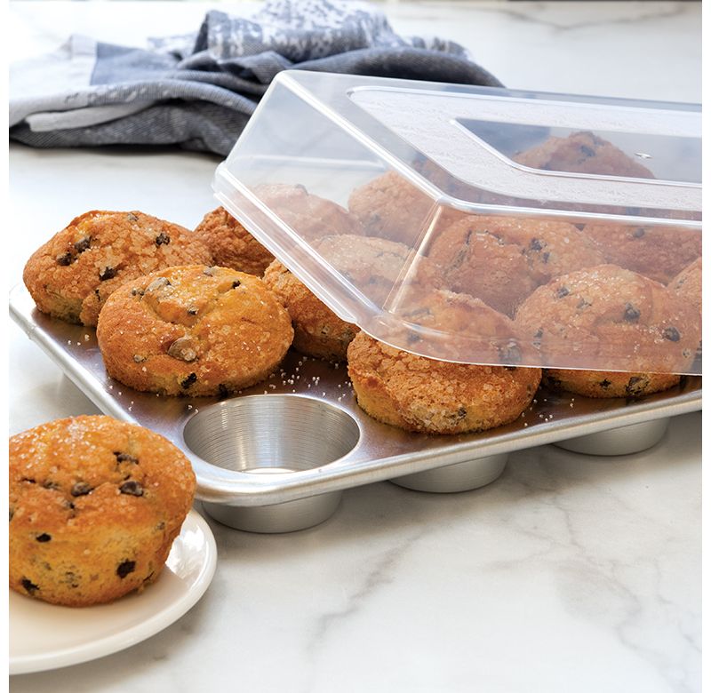 Kaiser Bakeware Steel Muffin Pan, 12 Cup