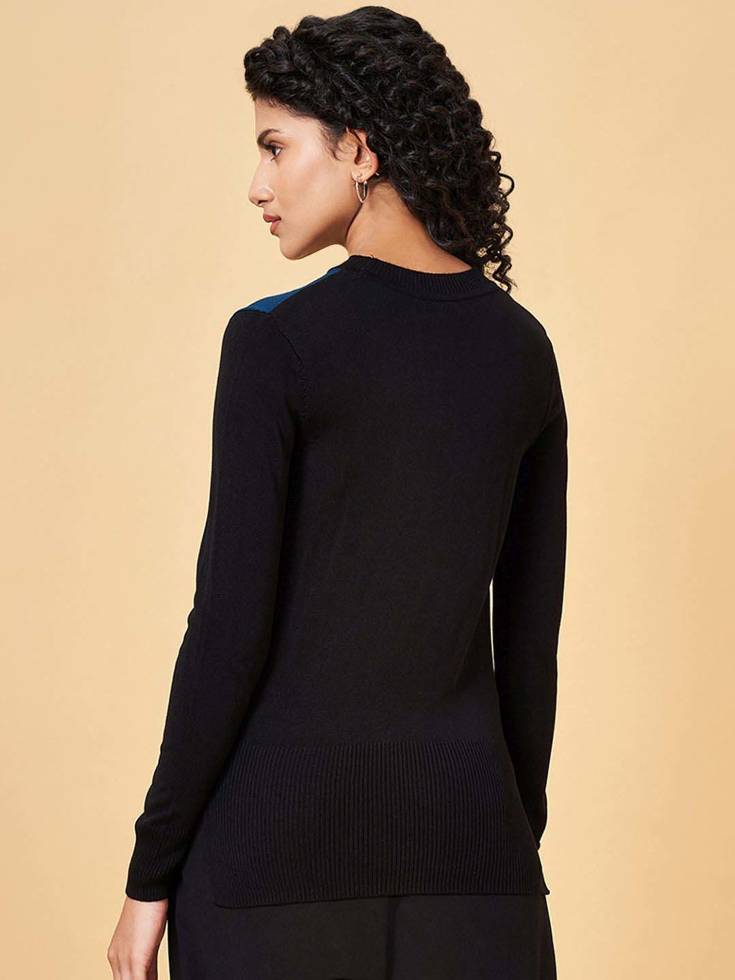 Annabelle by Pantaloons Black & Blue Color-Block Top