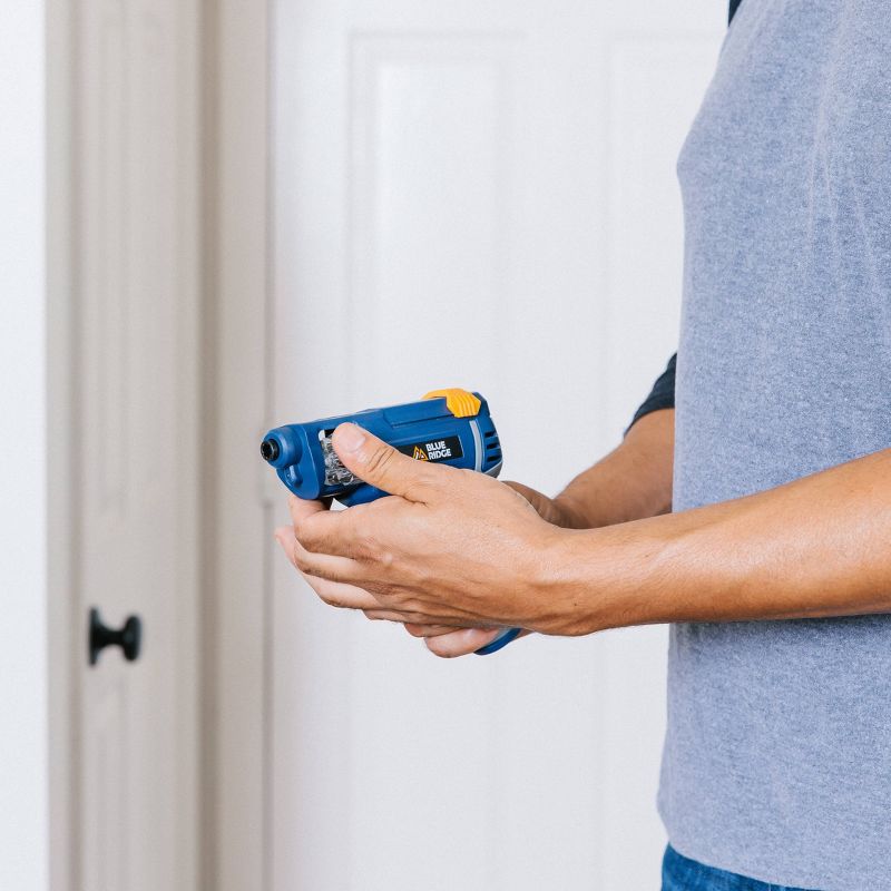 Blue Ridge Tools Rechargeable Screwdriver With Bit Storage