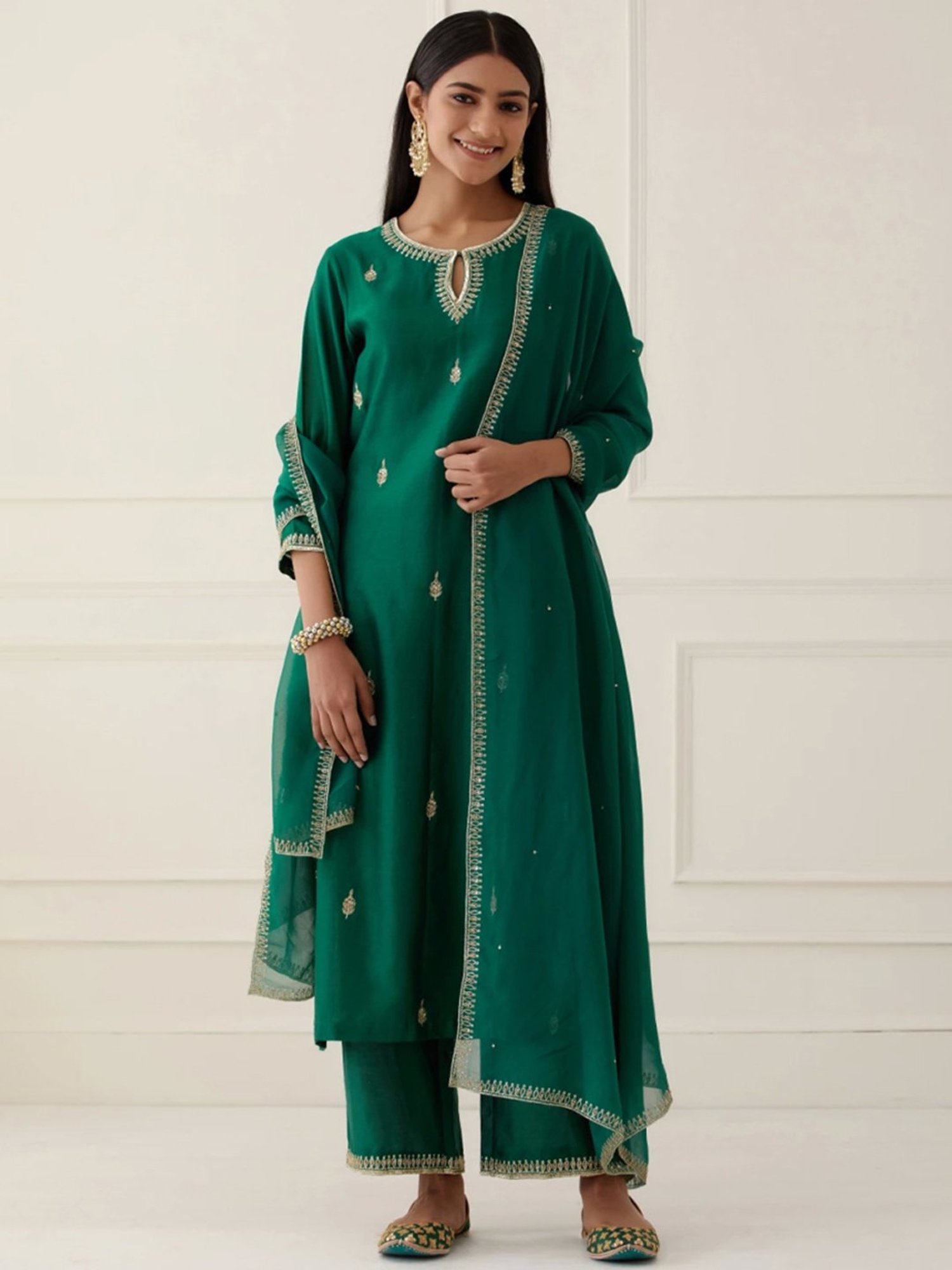 Ikshita Choudhary Green Sanjh Embroidered Kurta