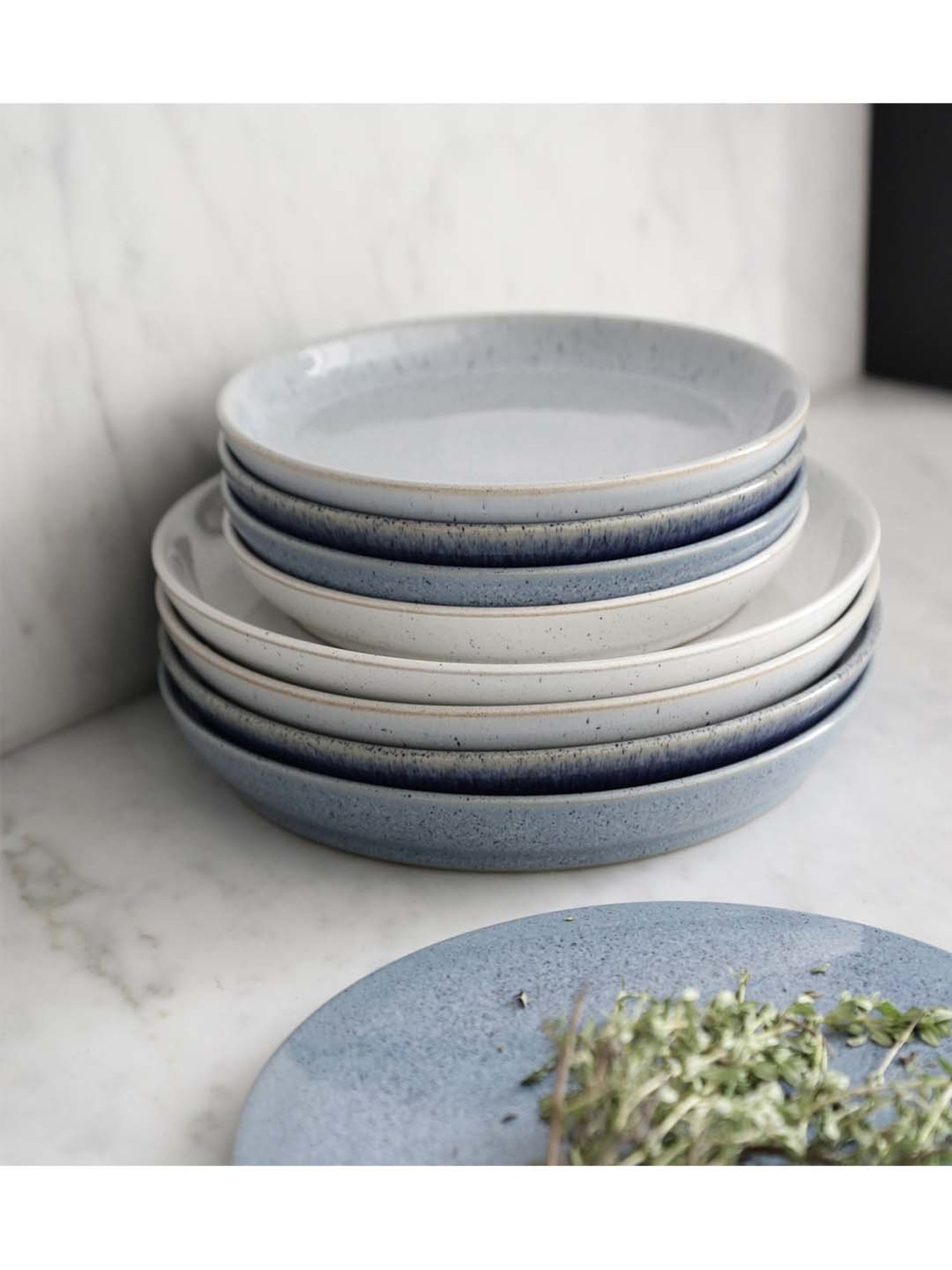 DENBY Studio Blue Navy Stoneware Coupe Plate - Set of 1