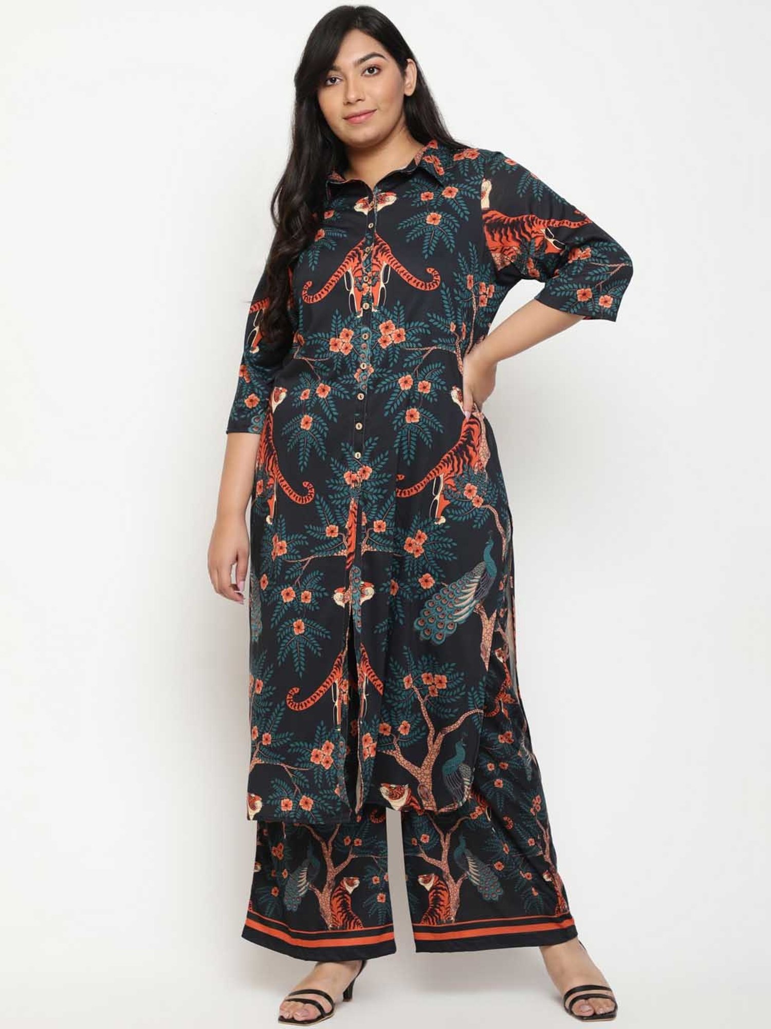 Amydus Jet Black Printed Flared Fit High Rise Pants