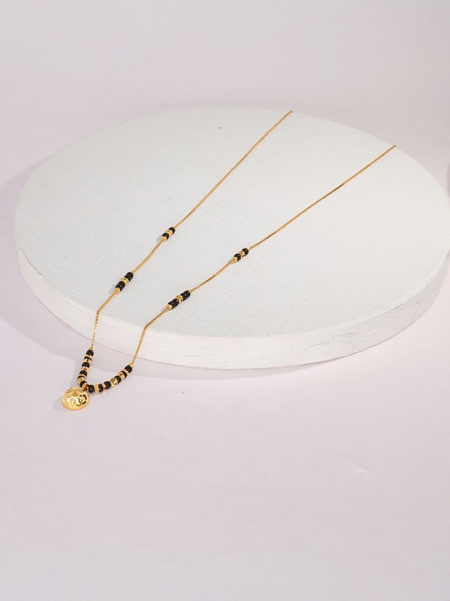 P.N.Gadgil Jewellers Noir Grace 22k Gold Mangalsutra