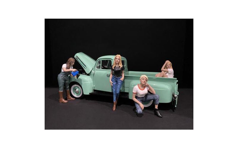 Car Girls in Tees Figurines 4 piece Set for 1/18 Scale Models by American Diorama