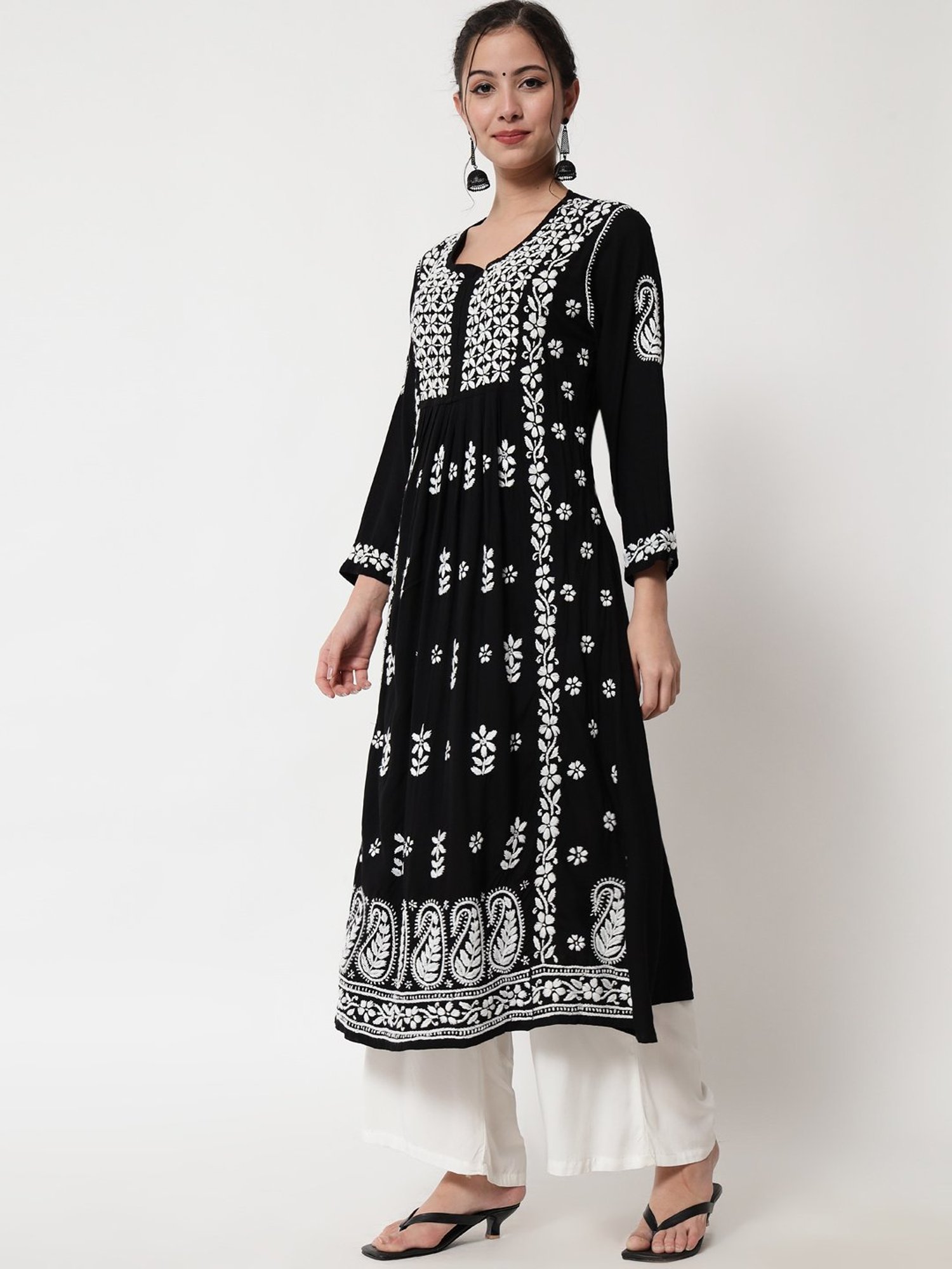 PARAMOUNT CHIKAN Black Chikankari A Line Kurta