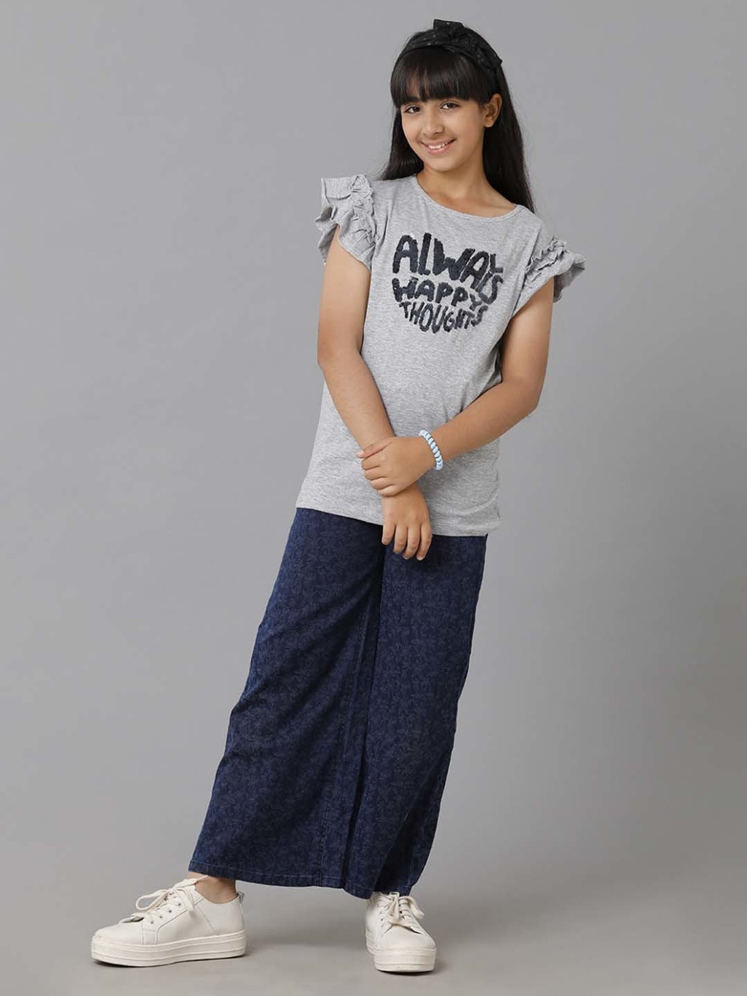 GJ baby Girls Blue Washed Jeans