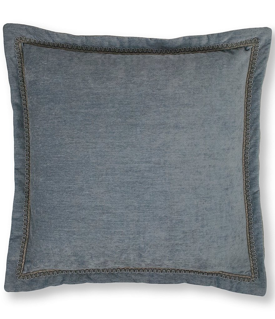 Thread and Weave Bristol 22#double; Square Pillow