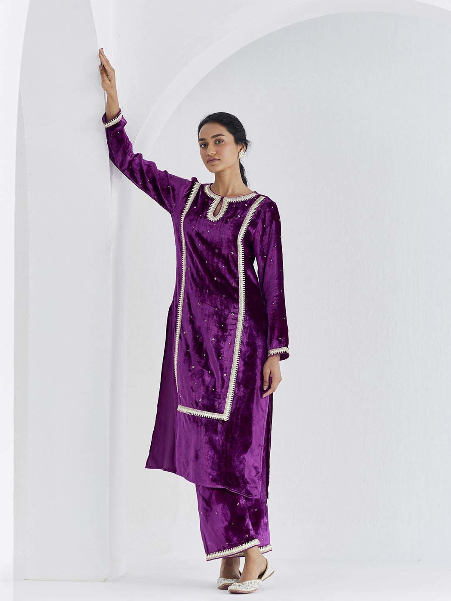 Ancestry Eggplant Embroidered Straight Kurta