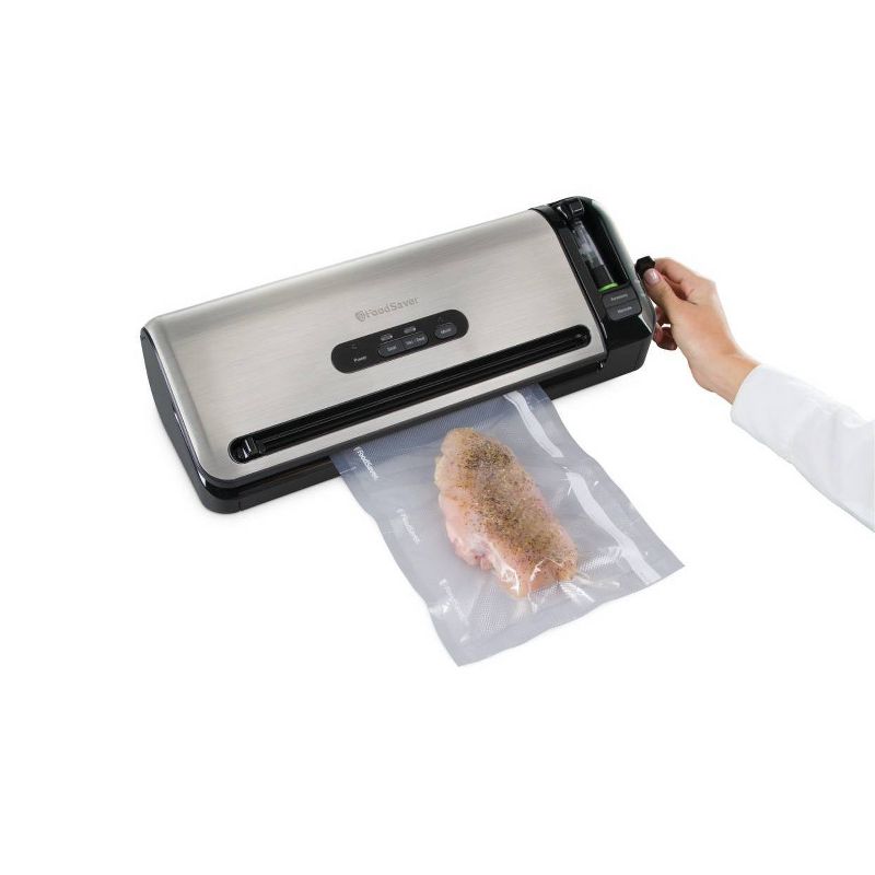 FoodSaver 2-In-1 Food Preservation Vacuum Sealer System - Silver