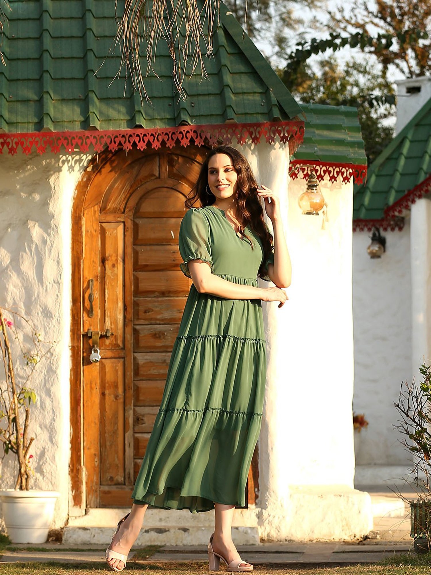 DECKEDUP Green Relaxed Fit Midi Dress