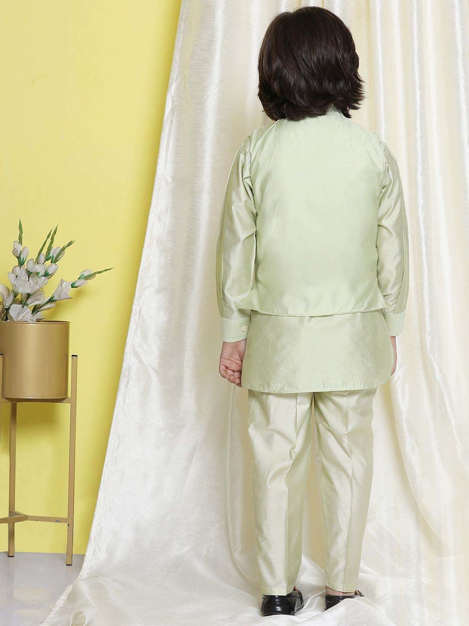 AJ Dezines Kids Green Embroidered Full Sleeves Kurta Set