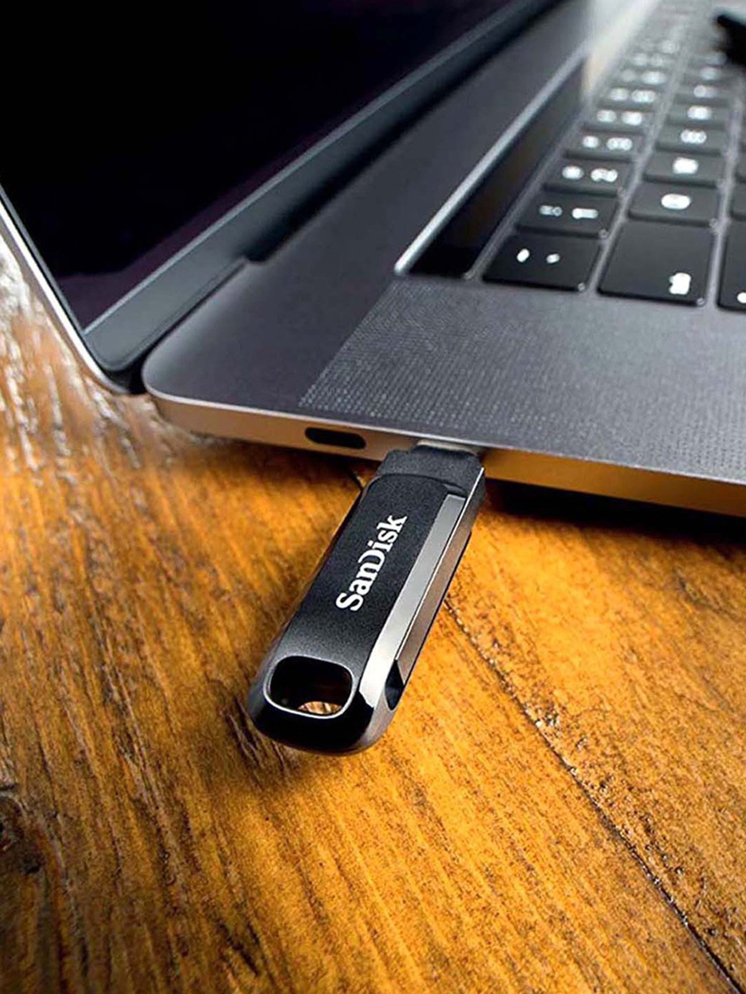 HP V222W 64 GB USB 2.0 Flash Drive (Silver)