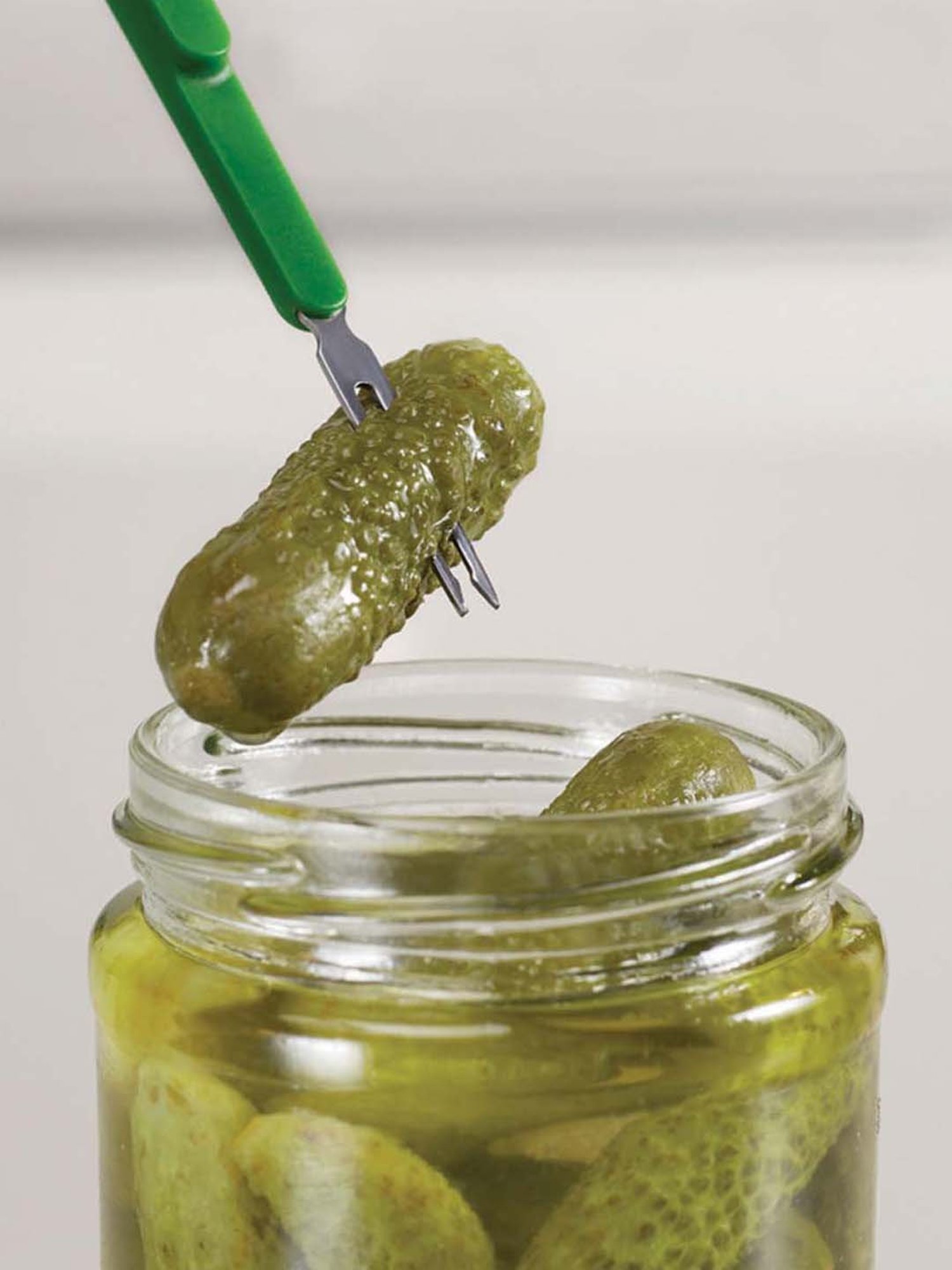 JOSEPH JOSEPH Green Steel 20 cm Long-Handled Slotted Spoon - Set of 1