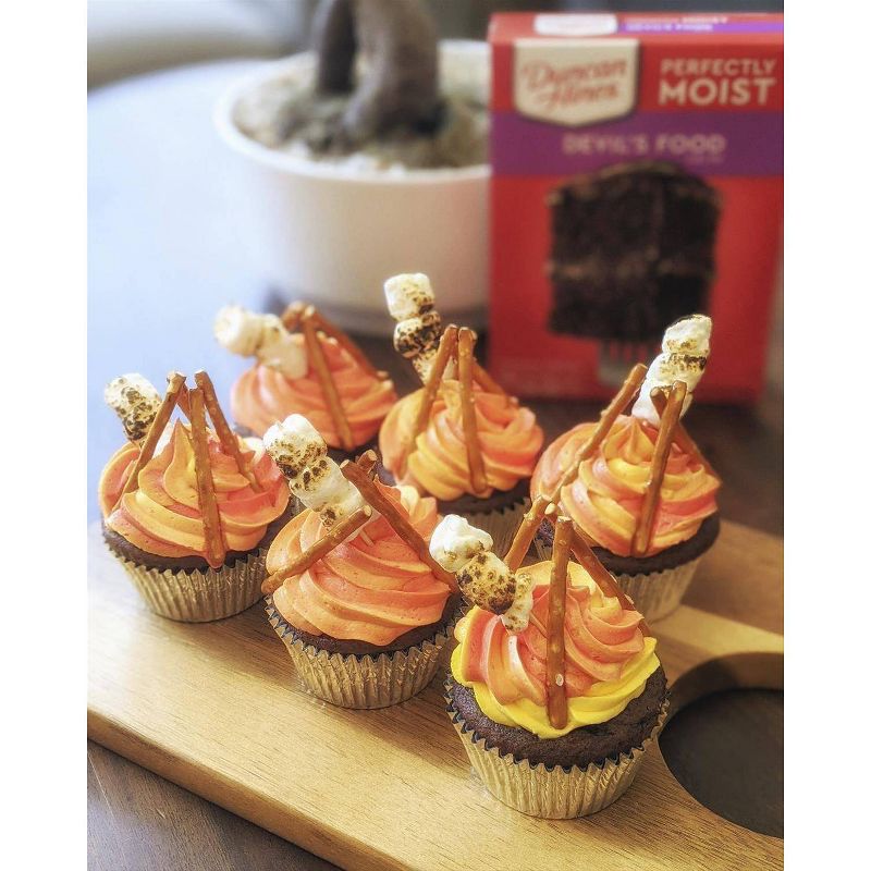 Duncan Hines Devils Food Cake Mix - 16.5oz