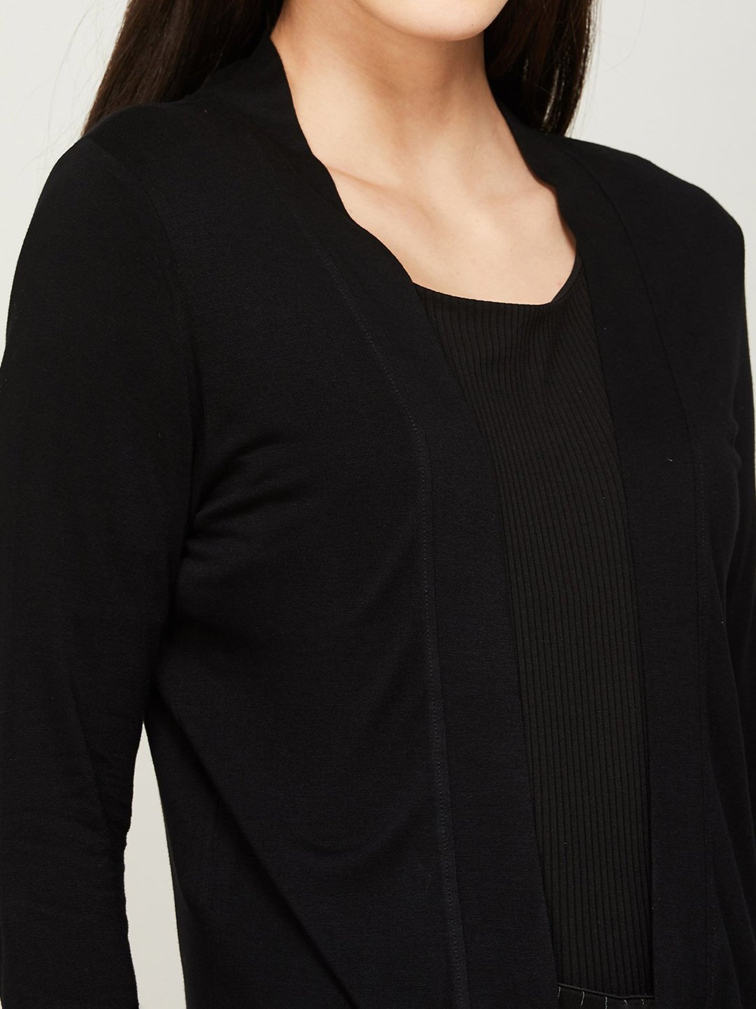 Code by Lifestyle Black Plain Shrug