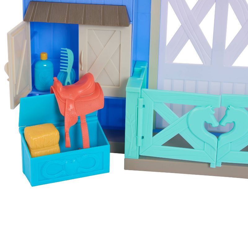 DreamWorks Spirit Riding Free Spirit & Lucky Grooming Paddock