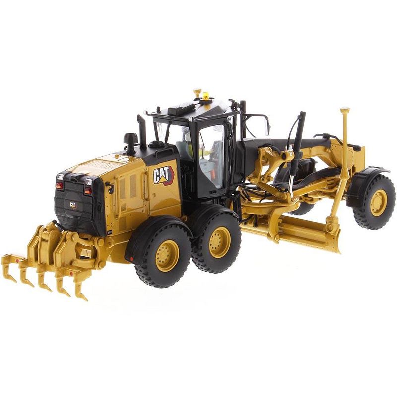 CAT Caterpillar 150 Motor Grader with Operator "High Line Series" 1/50 Diecast Model by Diecast Masters