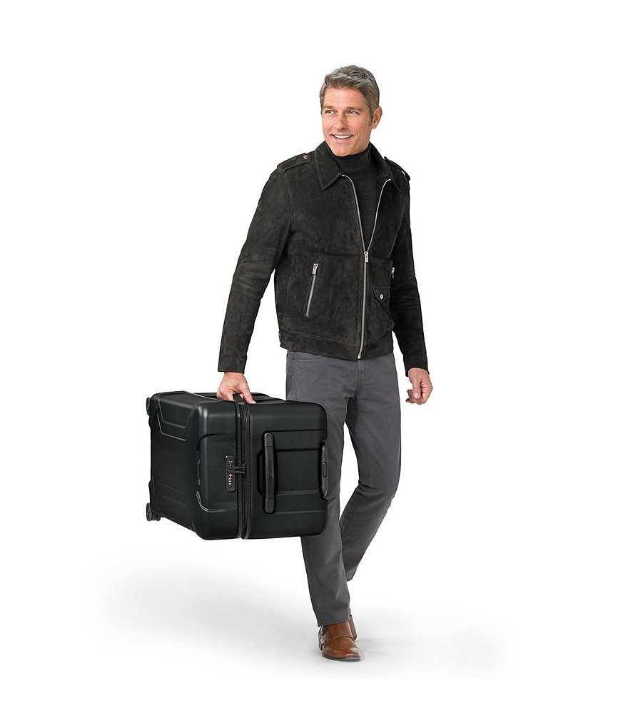 Briggs & Riley Torq Extra Large Trunk Spinner