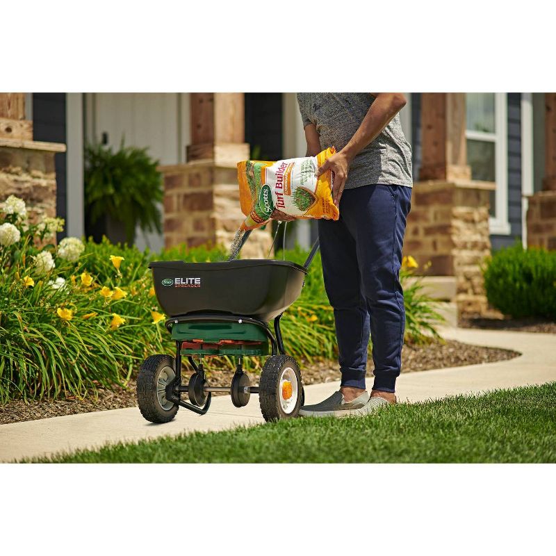 Scotts Turf Builder SummerGuard Fertilizer with Insect Control - 13.35lb