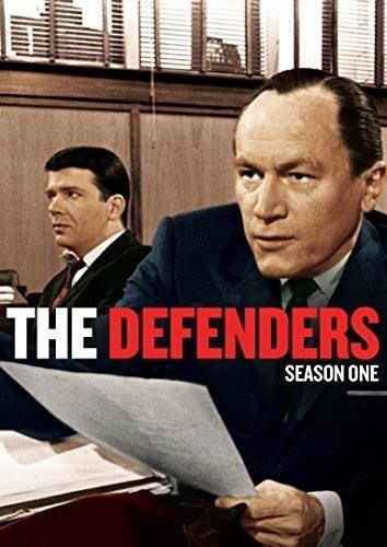 STUDIO DISTRIBUTION SERVI DEFENDERS-SEASON 1 (DVD/8 DISC/FF) DSF16469D