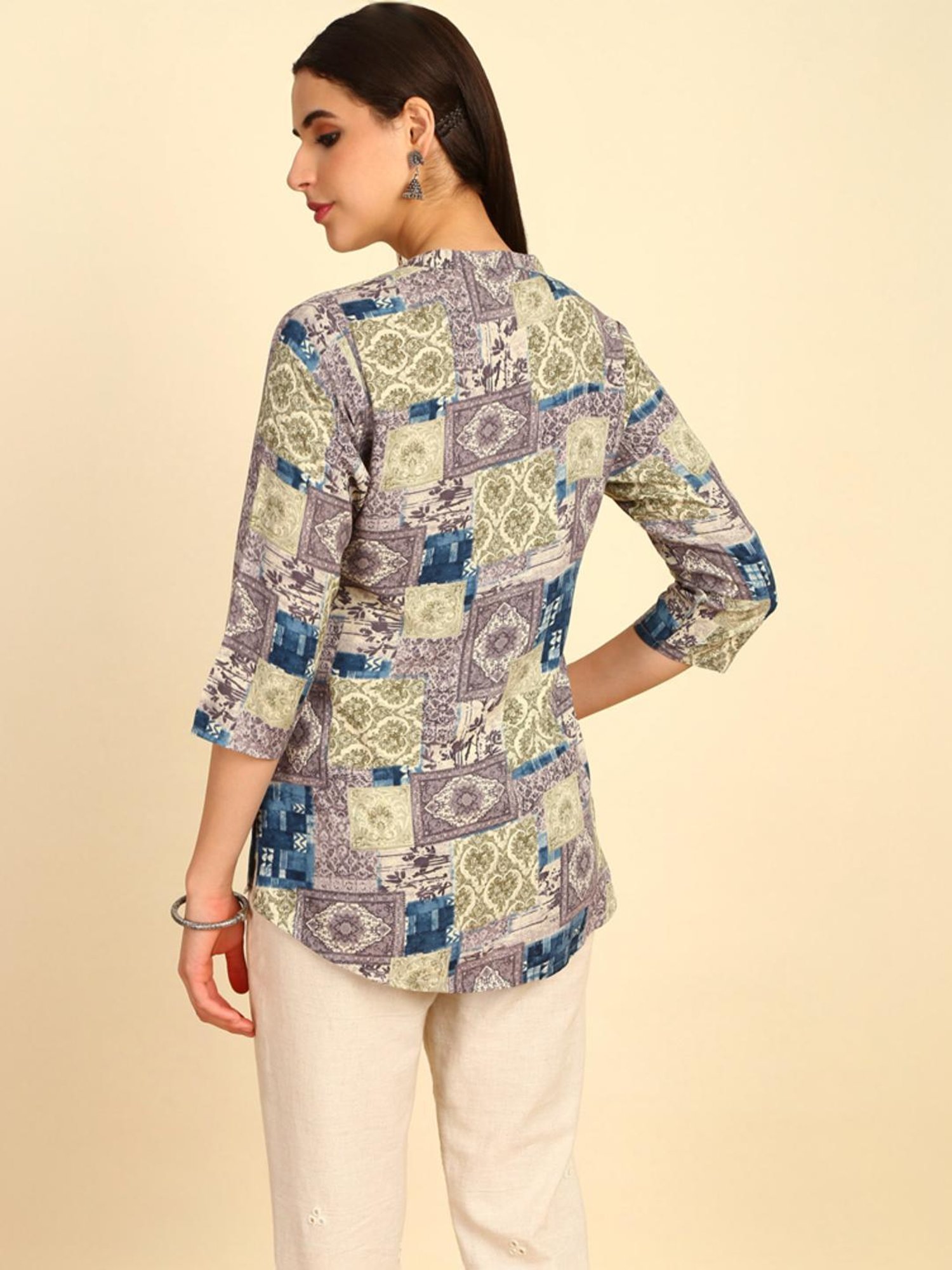 Soch Womens Grey Rayon Ethnic Motifs Foil Printed Tunic