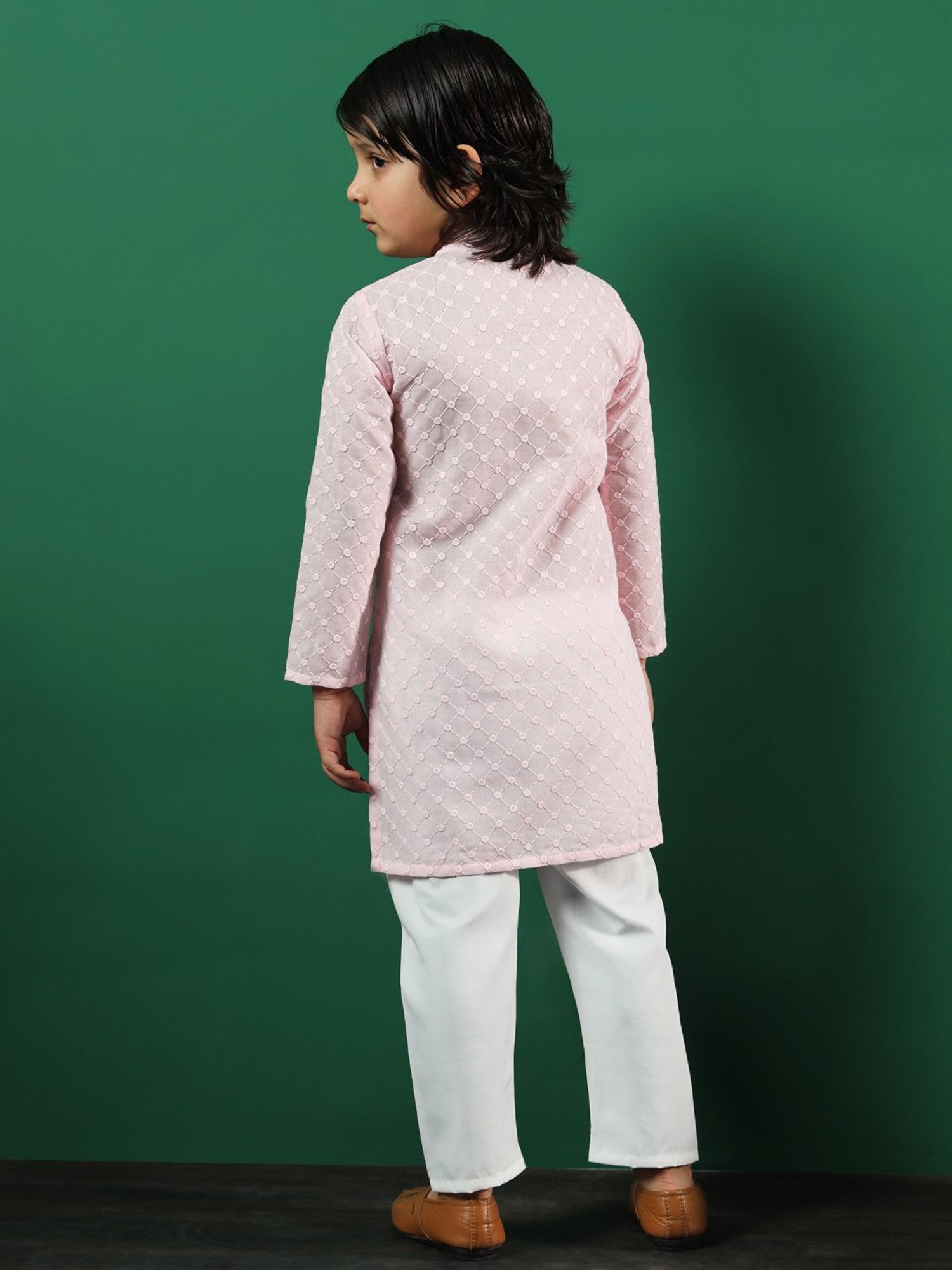 READIPRINT FASHIONS Kids Pink & White Embroidered Full Sleeves Kurta with Pyjamas
