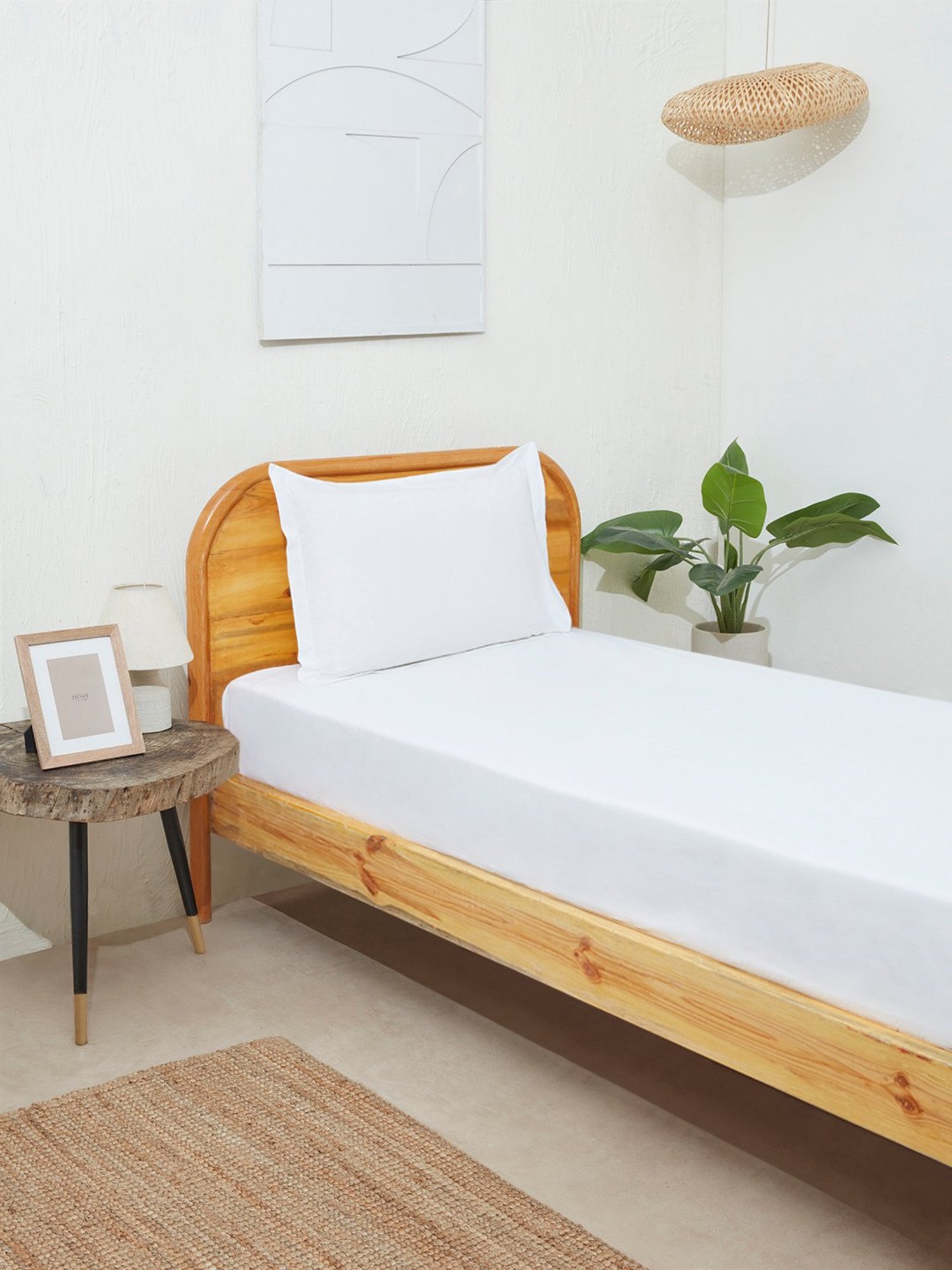 Westside Home White Solid Single Bed Fitted Sheet and Pillowcase Set