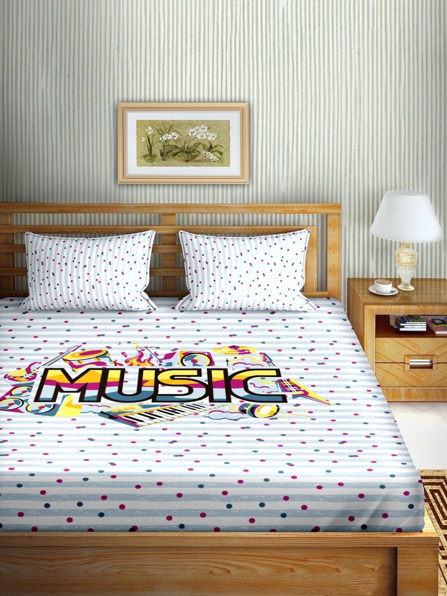 BELLA CASA Mysterious Printed Multicolor 150 TC Cotton King Bedsheet with 2 Pillow Covers