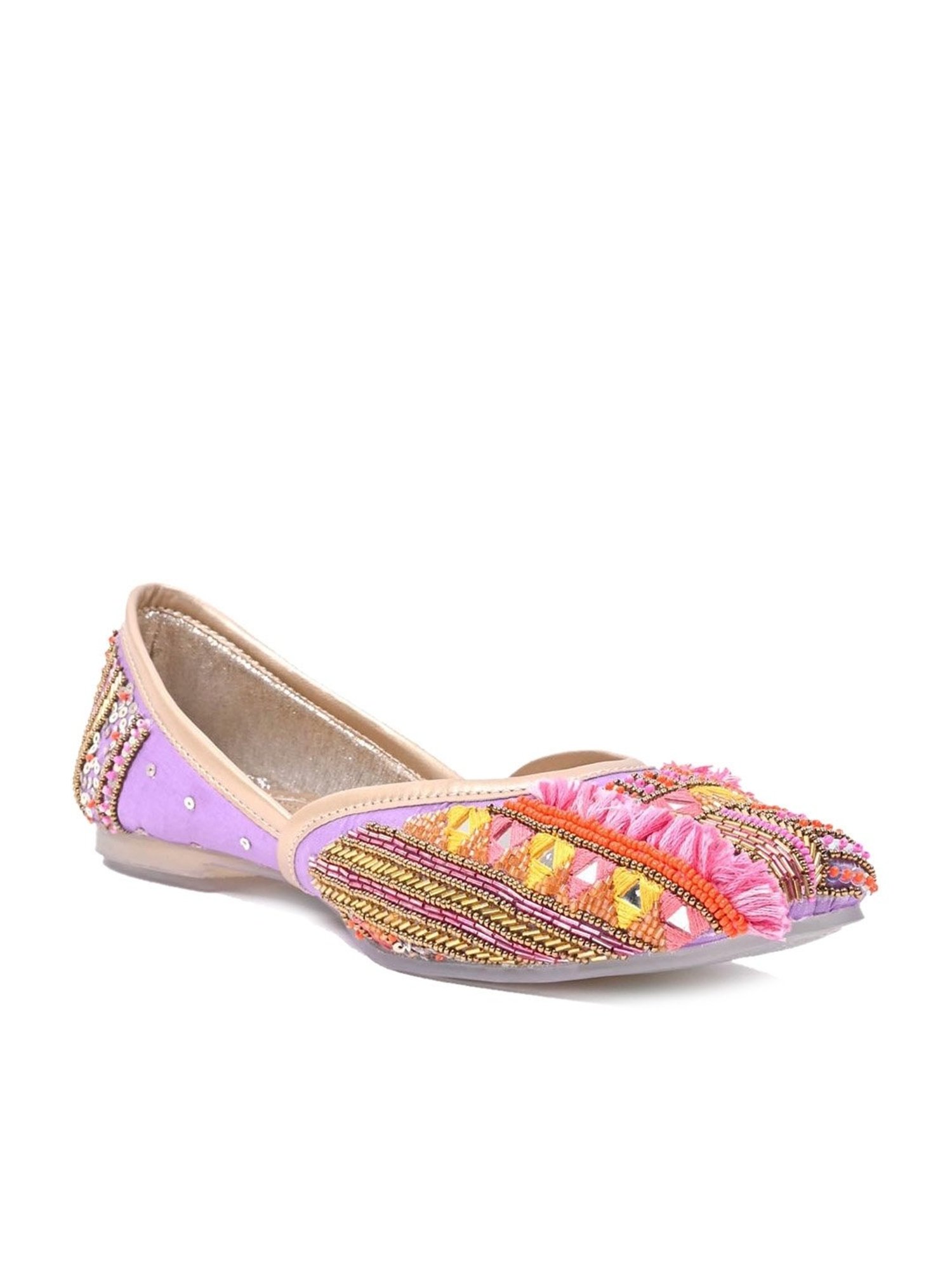 Jove Women's Purple Ethnic Juttis