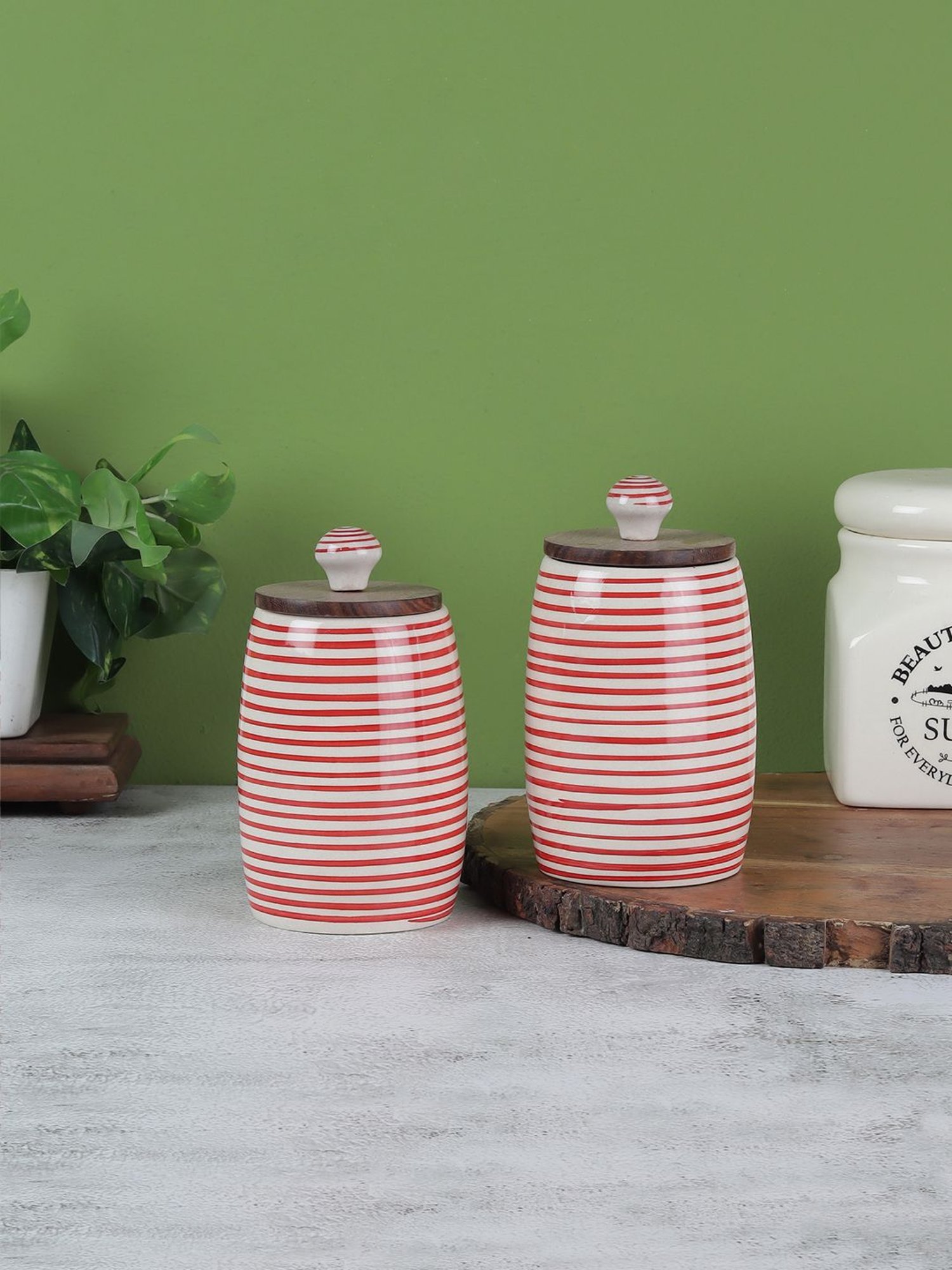 VarEesha Red Ceramic Small Dholak Jars - Set of 2