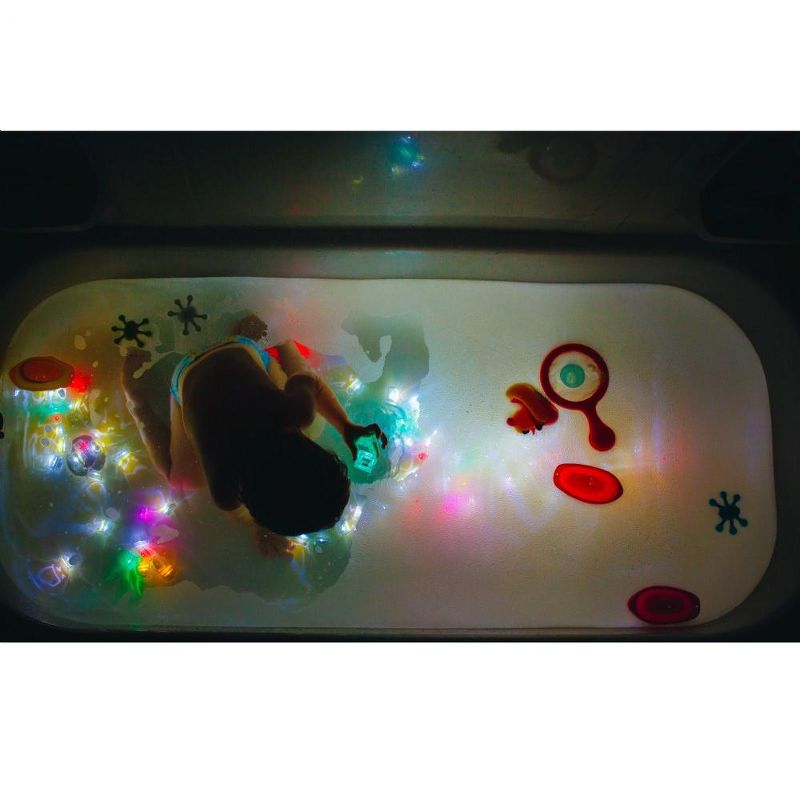 Glo Pals Light Up Water Cubes -Tray of 12