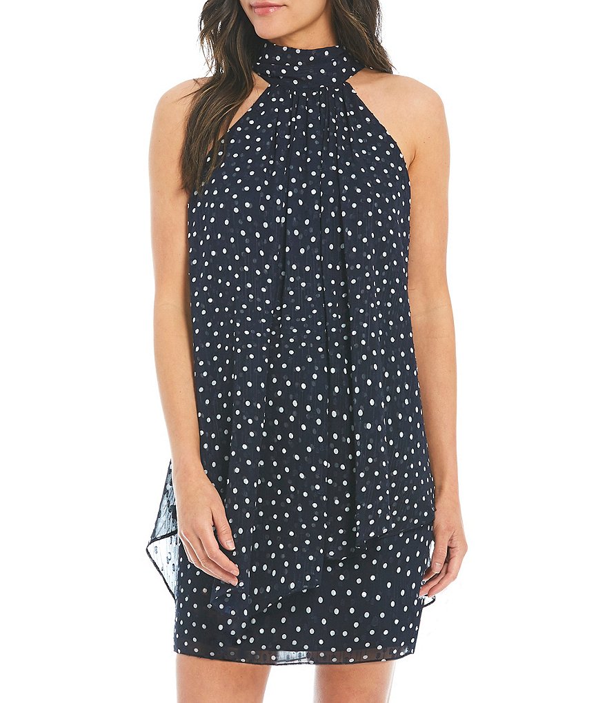 Jkara Petite Size 3/4 Sleeve Lined Illusion Crew Neck Beaded Gown