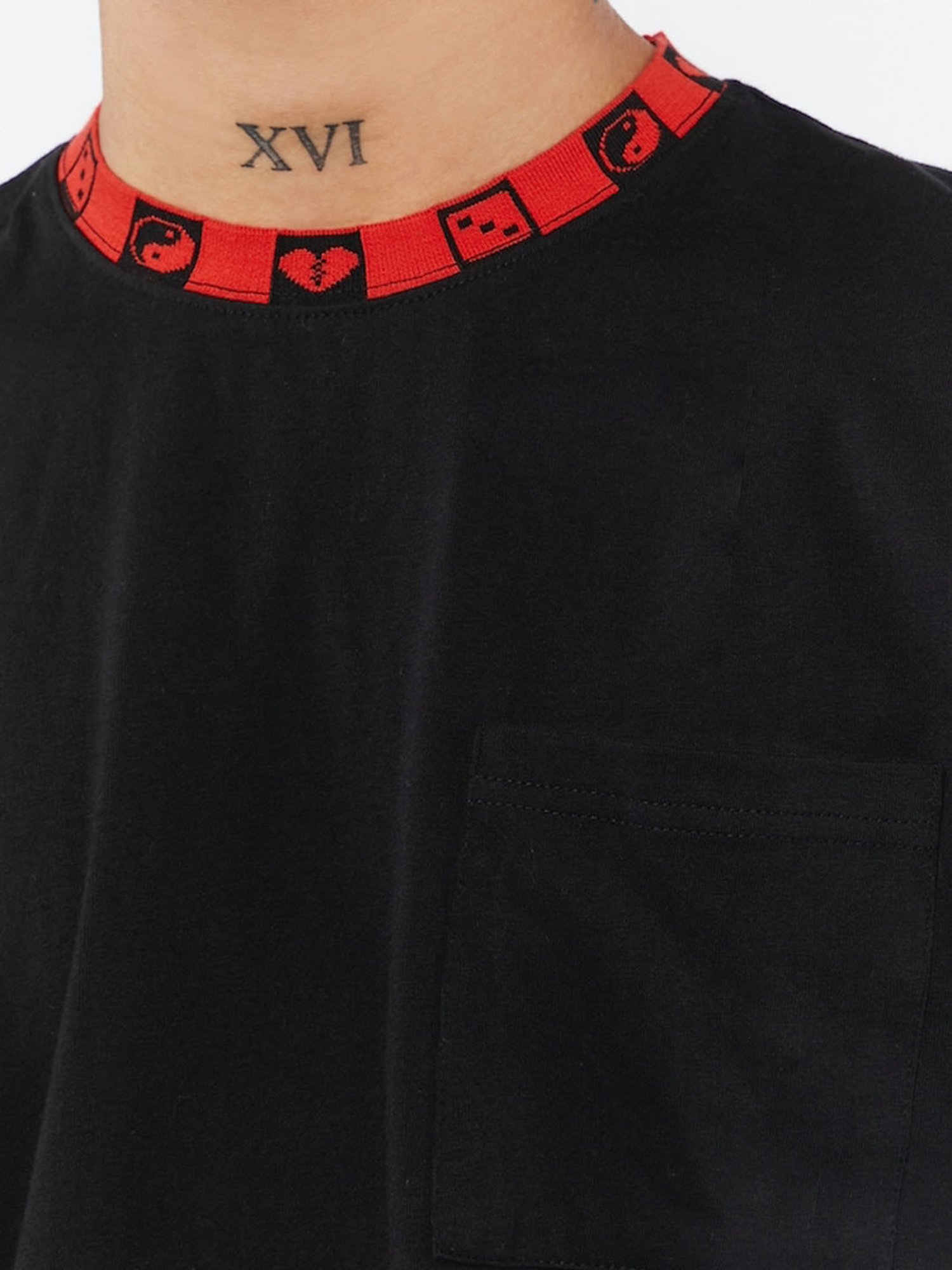 Forever21 Black Cotton Regular Fit Self Pattern T-Shirt