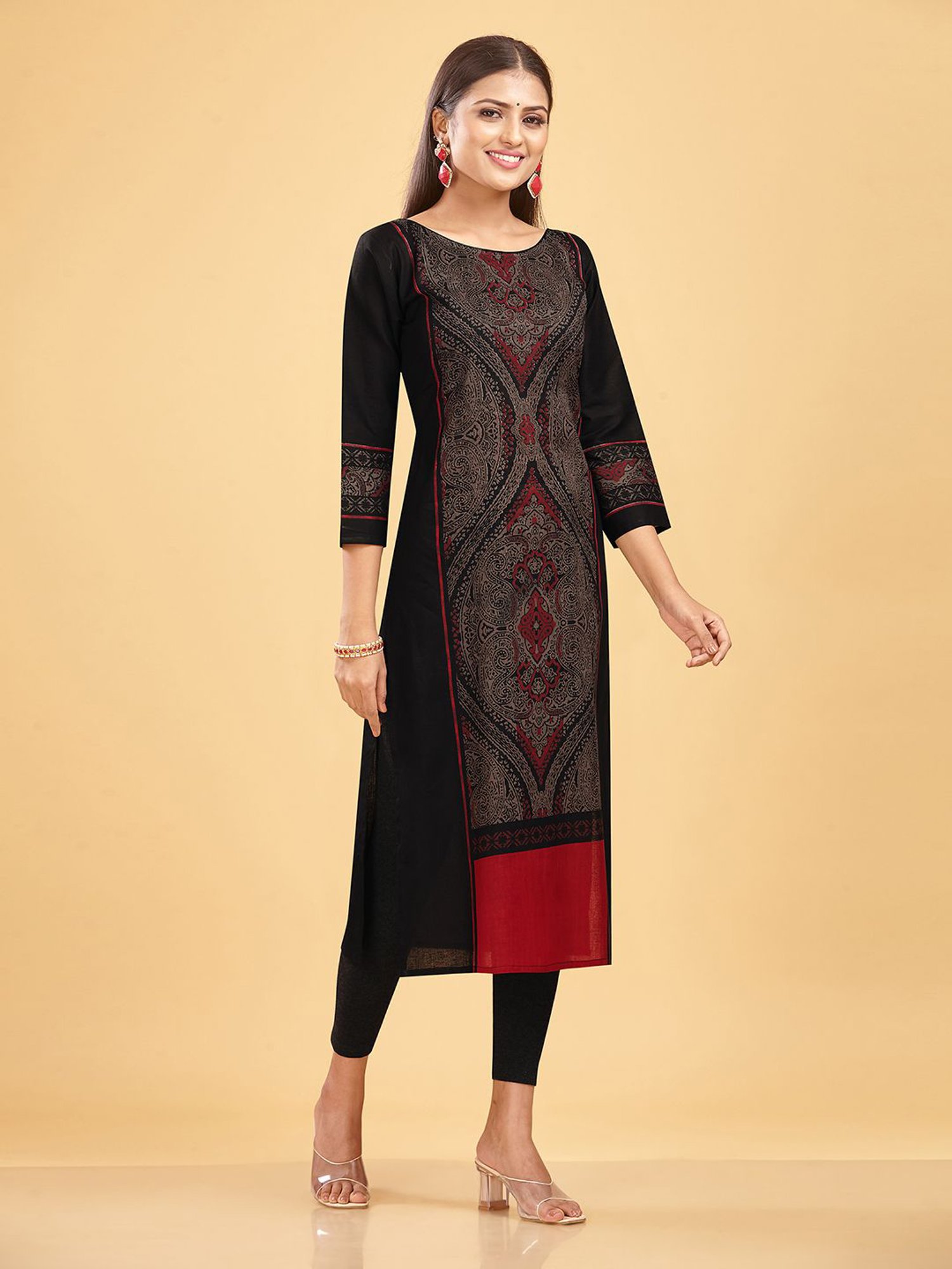 SHANVIKA Black Printed Cotton Straight Kurta
