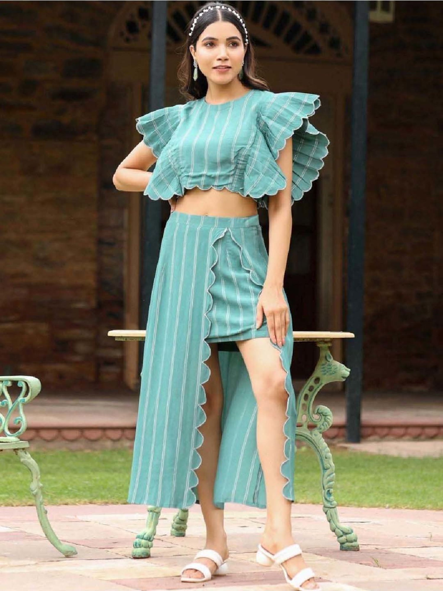 Artagai Beige Co-Ord Set with Notch Collar Kurta and Straight Pants