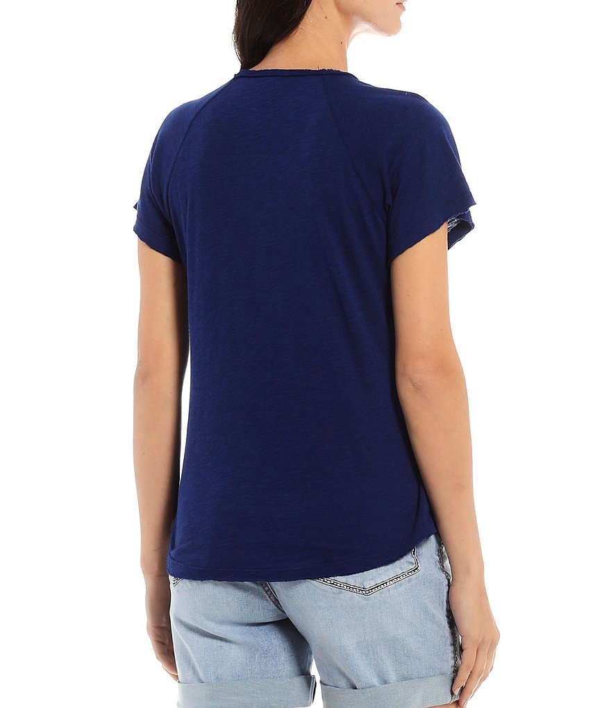 Reba Pintuck Knit V-Neck Short Sleeve Top