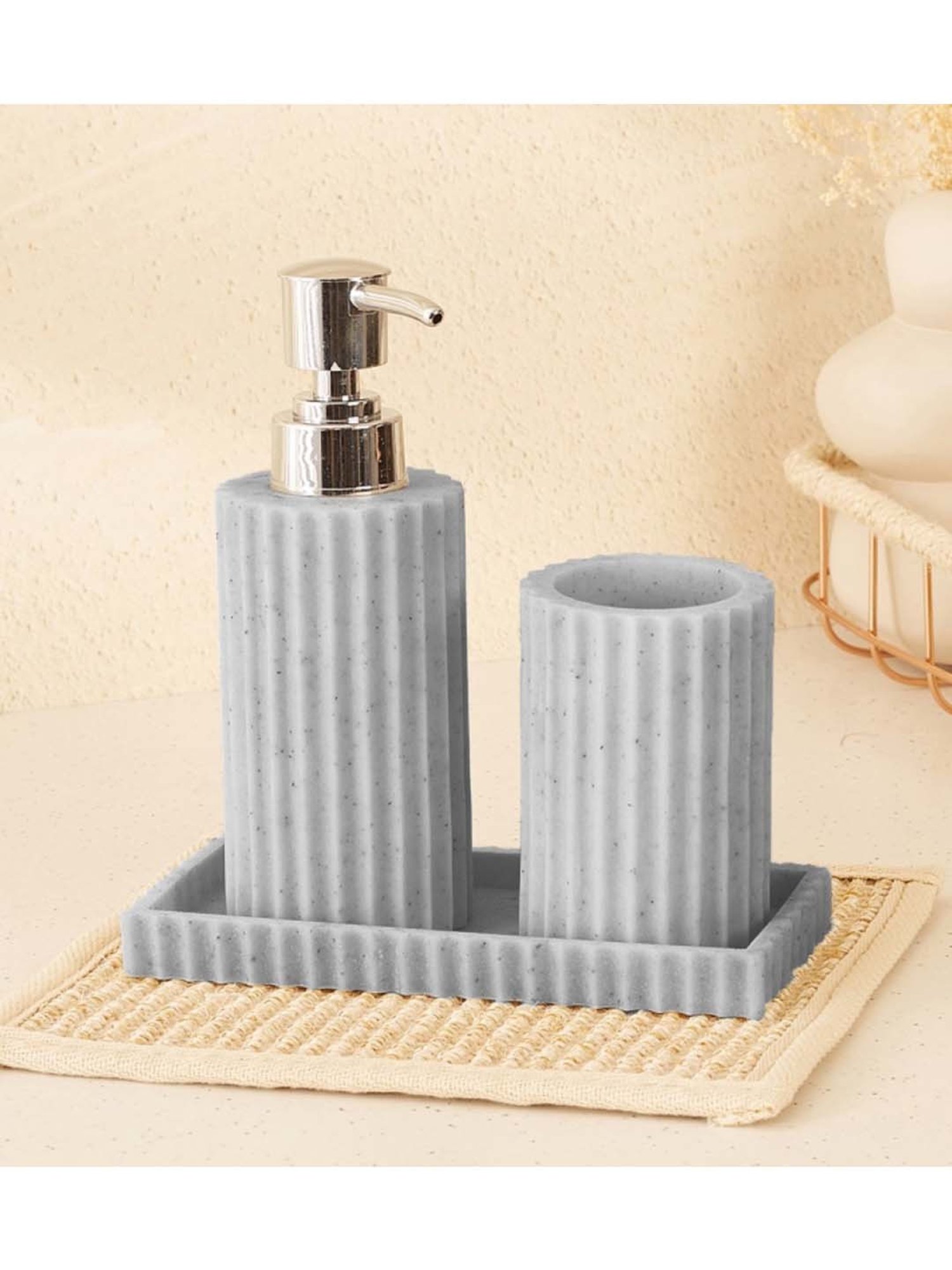 Mason Home Grey Fluted Composite Grey Marble Bathroom Accessories- Set of 3