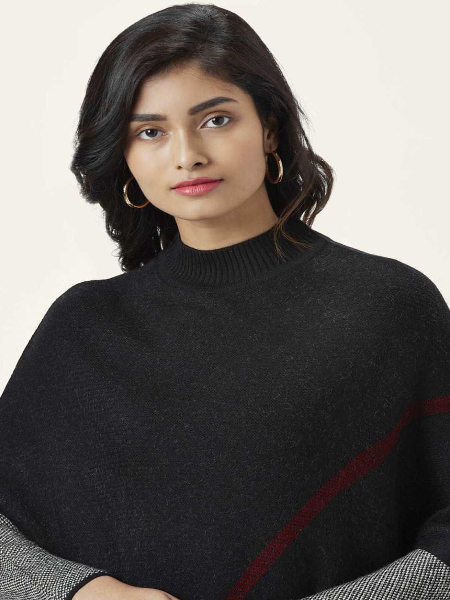 Honey by Pantaloons Black Jacquard Pattern Poncho