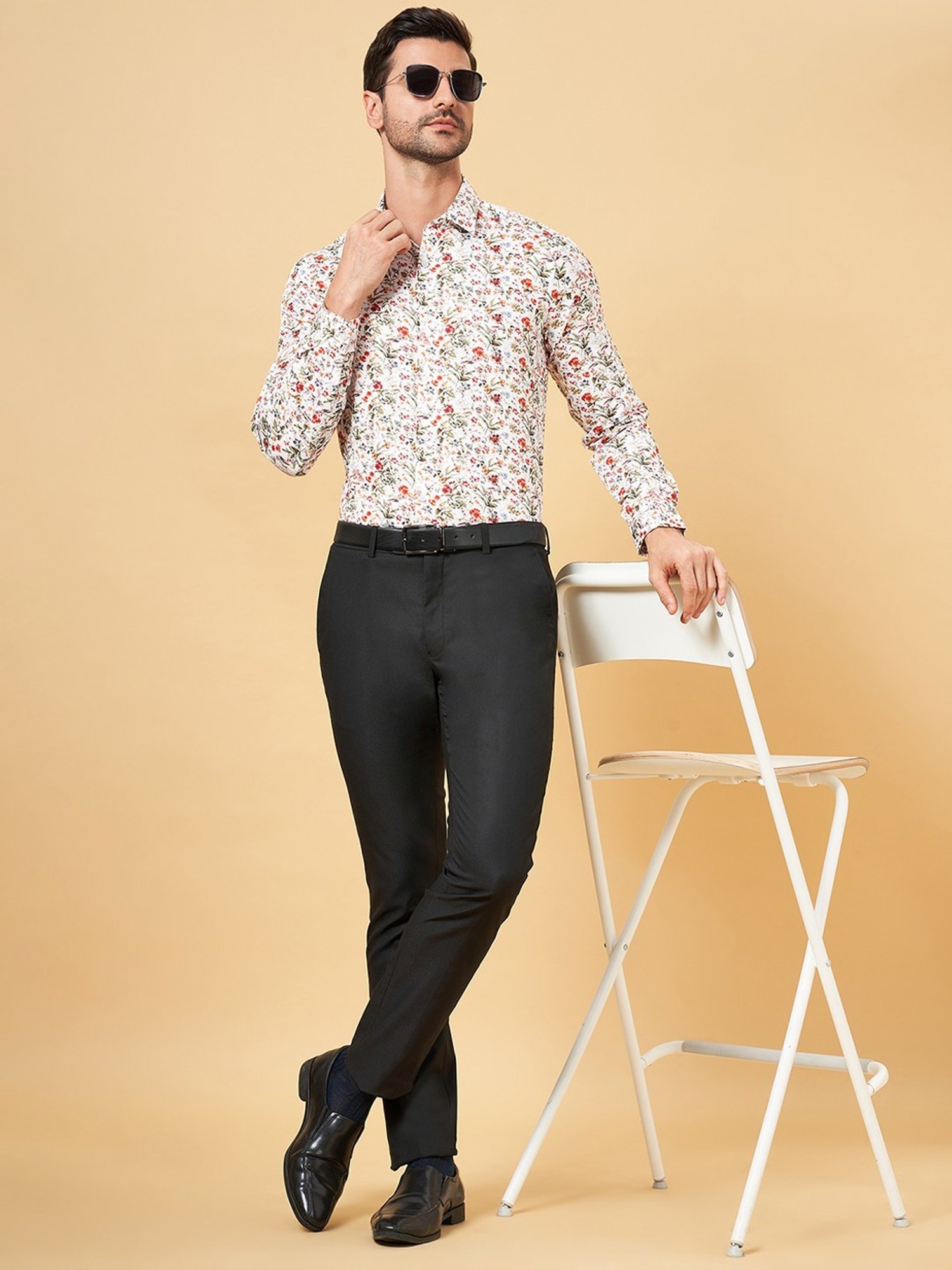Peregrine by Pantaloons White Cotton Slim Fit Printed Shirt