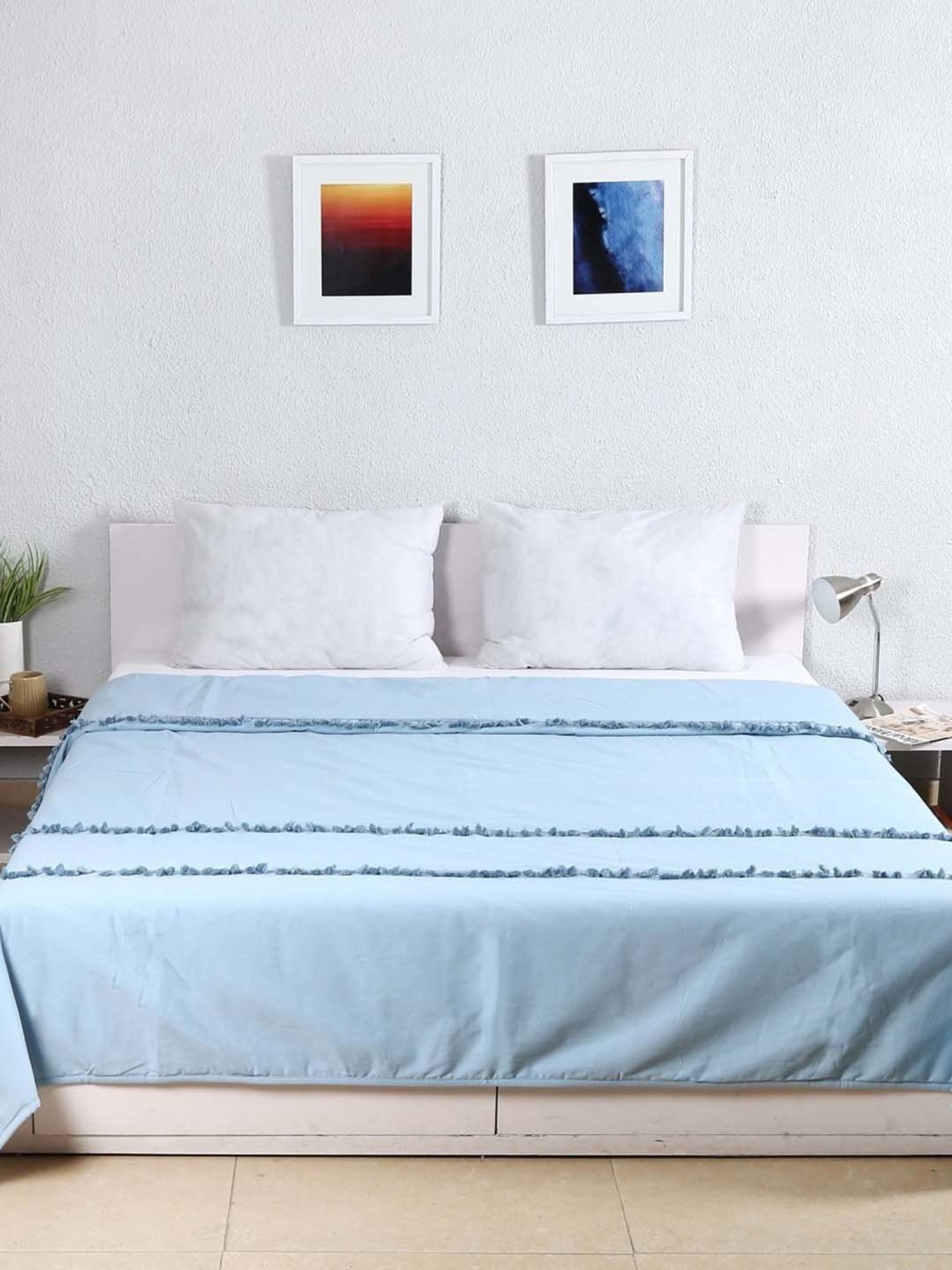 DDECOR Live beautiful Geometric Insignia Dove 210 TC Cotton Comforters - Set of 3