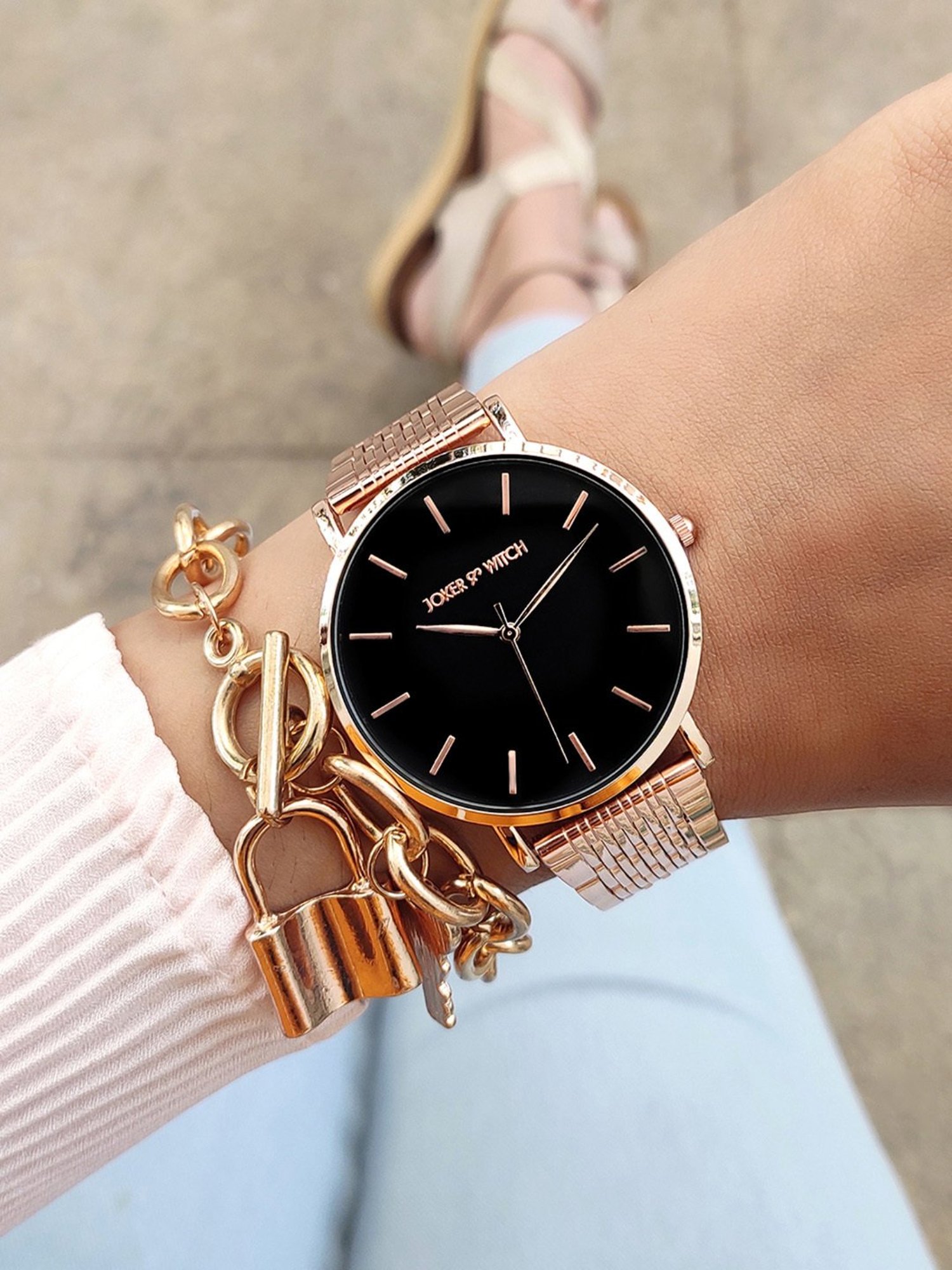 Joker & WItch JWBS625 Analog Watch with Bracelet Gift Set for Women