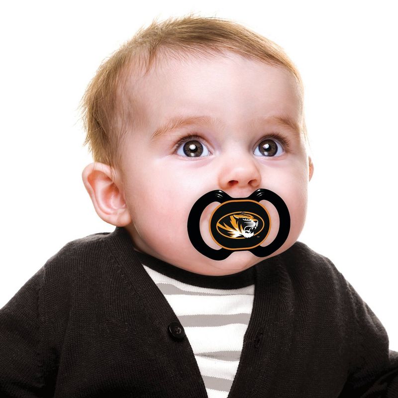 NCAA Michigan Wolverines 2pk Pacifier