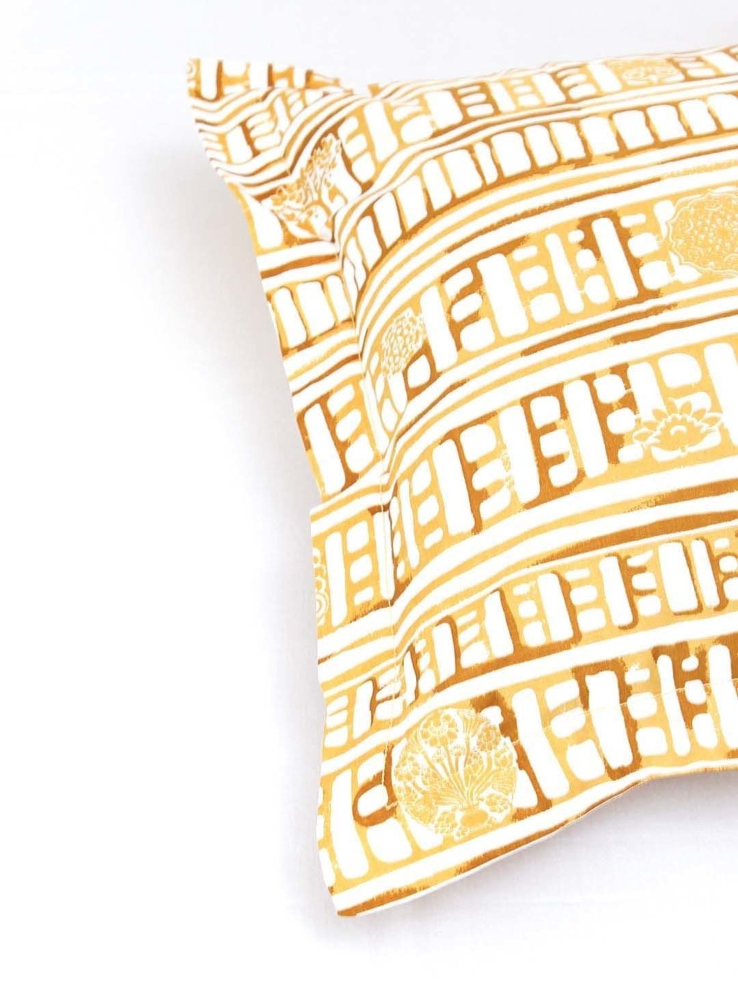 Stoa Paris White & Aqua Cotton 200 TC Pillow Cover - Set of 1