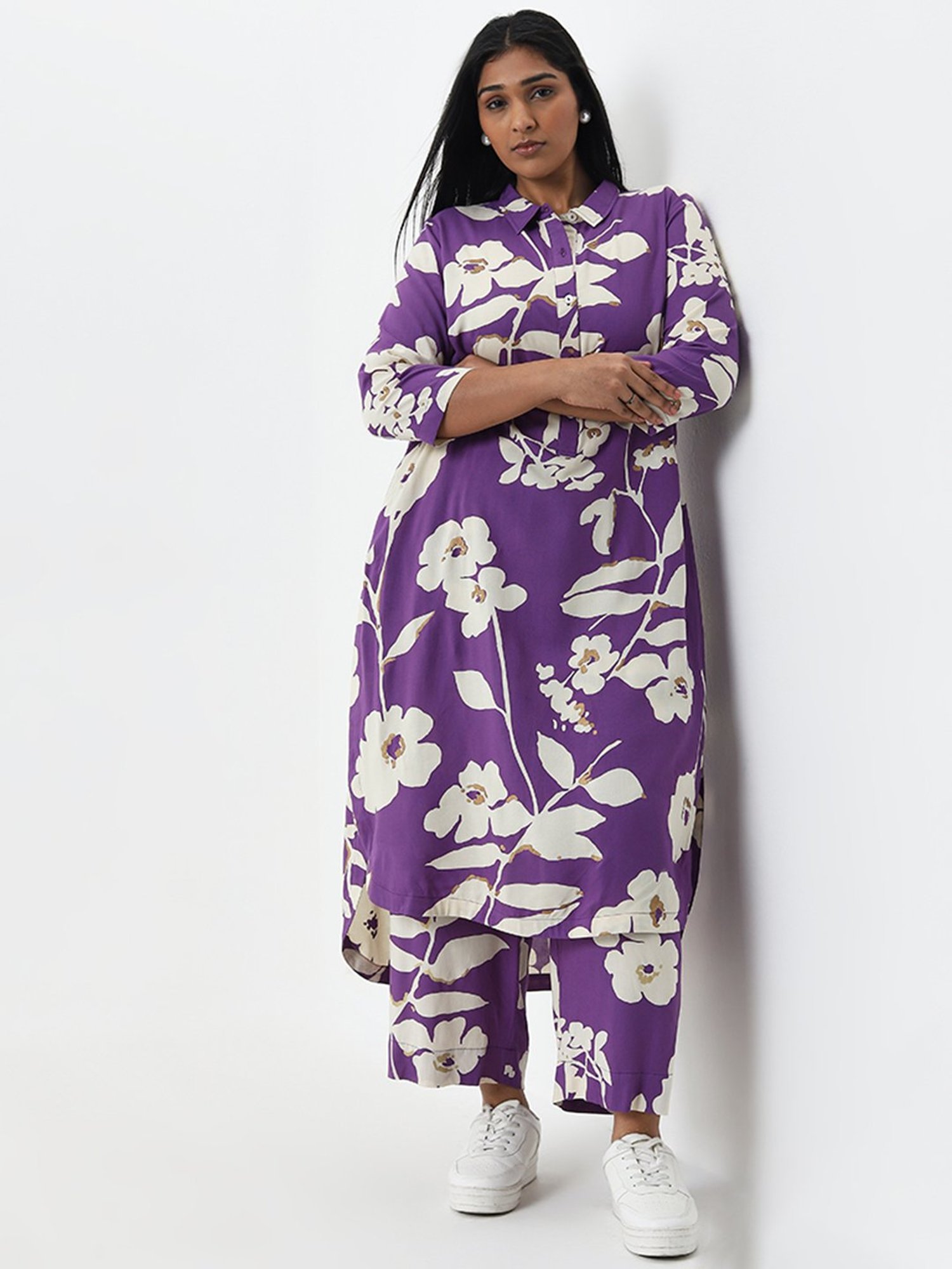Diza by Westside Purple Floral Design Mid-Rise Cotton Ethnic Pants