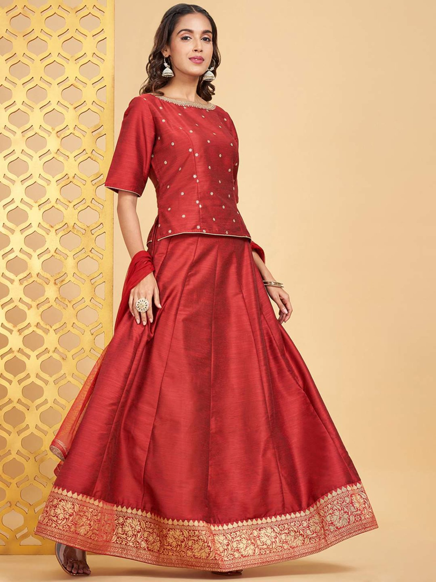 Rangmanch by Pantaloons Red Embroidered Lehenga Choli Set With Dupatta