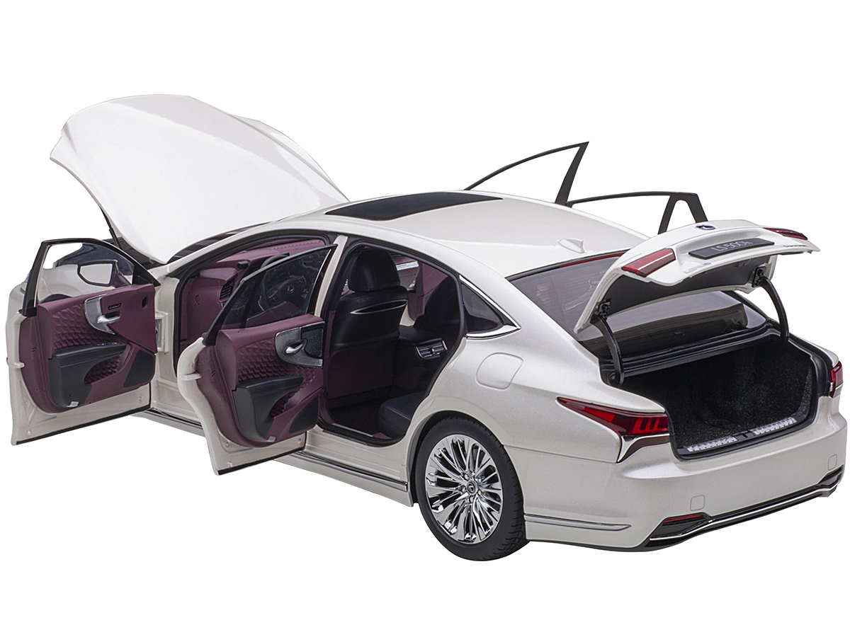 1998 Lexus IS 200 RHD (Right Hand Drive) Millennium Silver Metallic Limited Edition to 2000 pieces Worldwide 1/18 Model Car by Otto Mobile