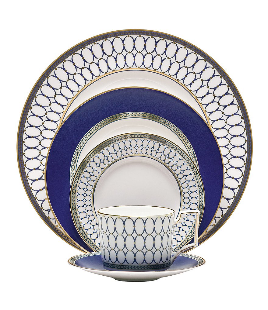 Wedgwood Renaissance Gold Neoclassical China 5-Piece Place Setting