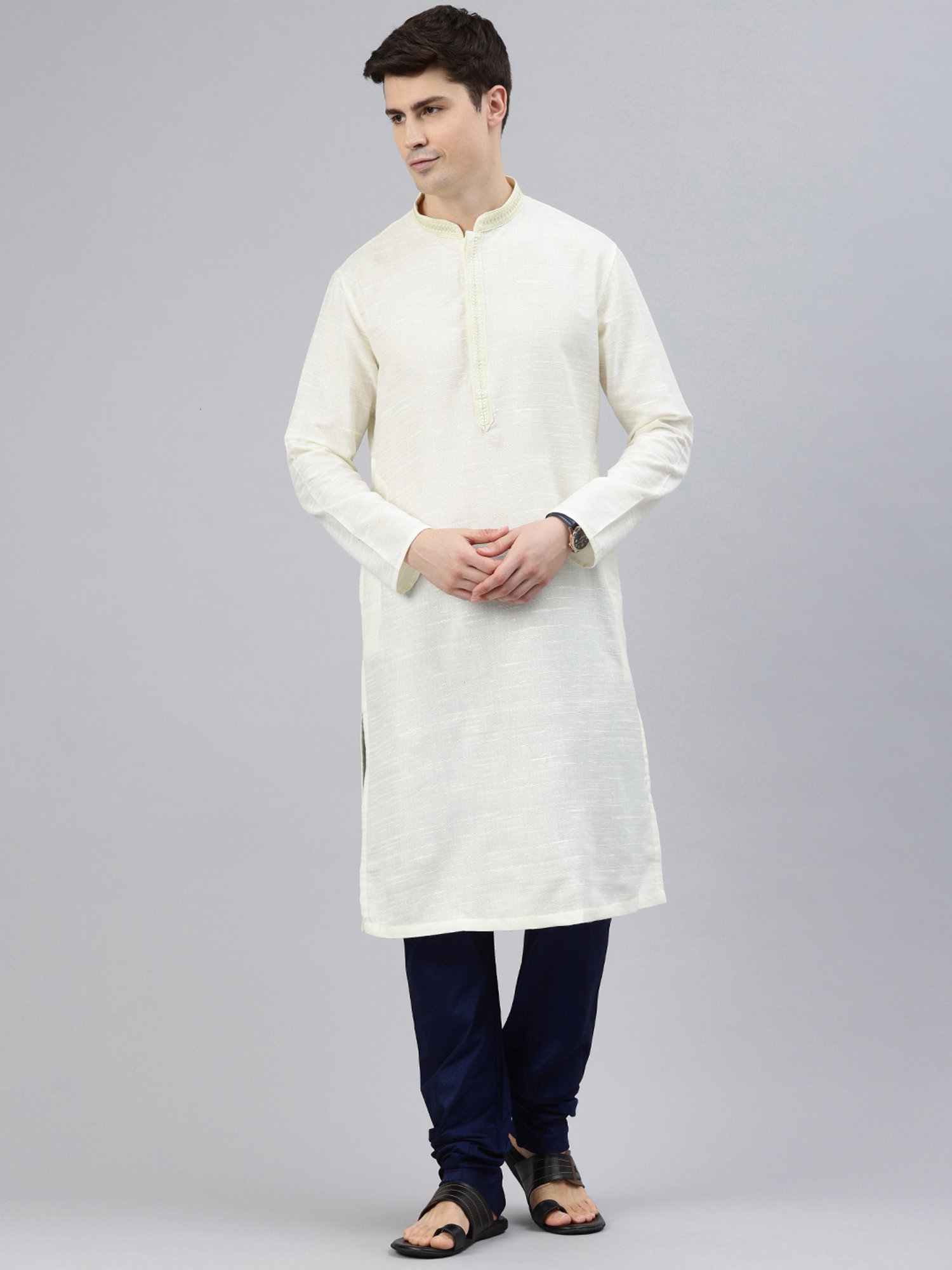 Manthan Dark Blue Regular Fit Churidars