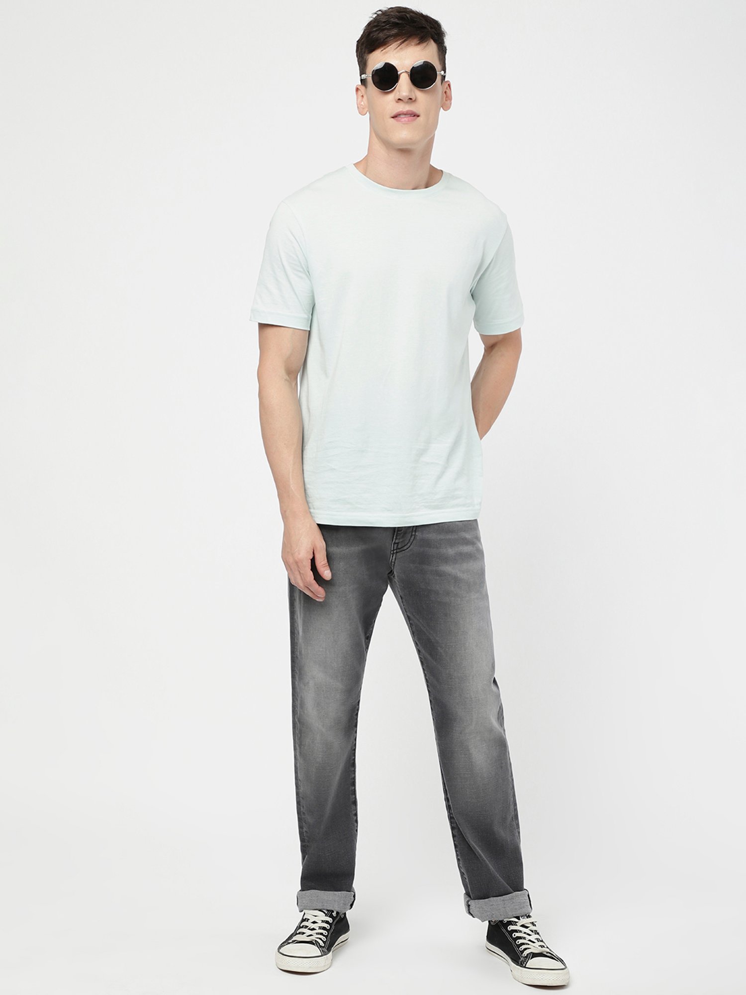 Passion Grey Regular Fit Lightly Washed Jeans